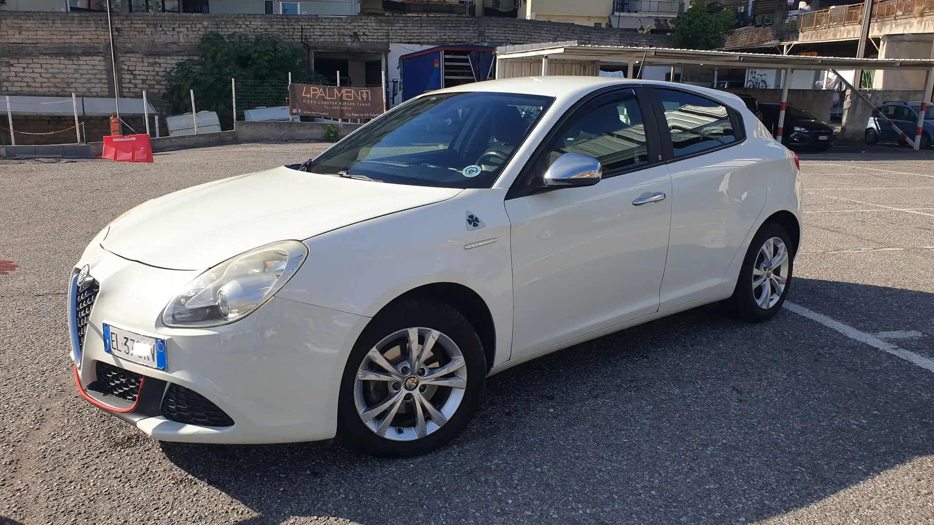 Alfa Romeo Giulietta Giulietta III 2010 1.4 tb Progression 105cv Bianco - 1