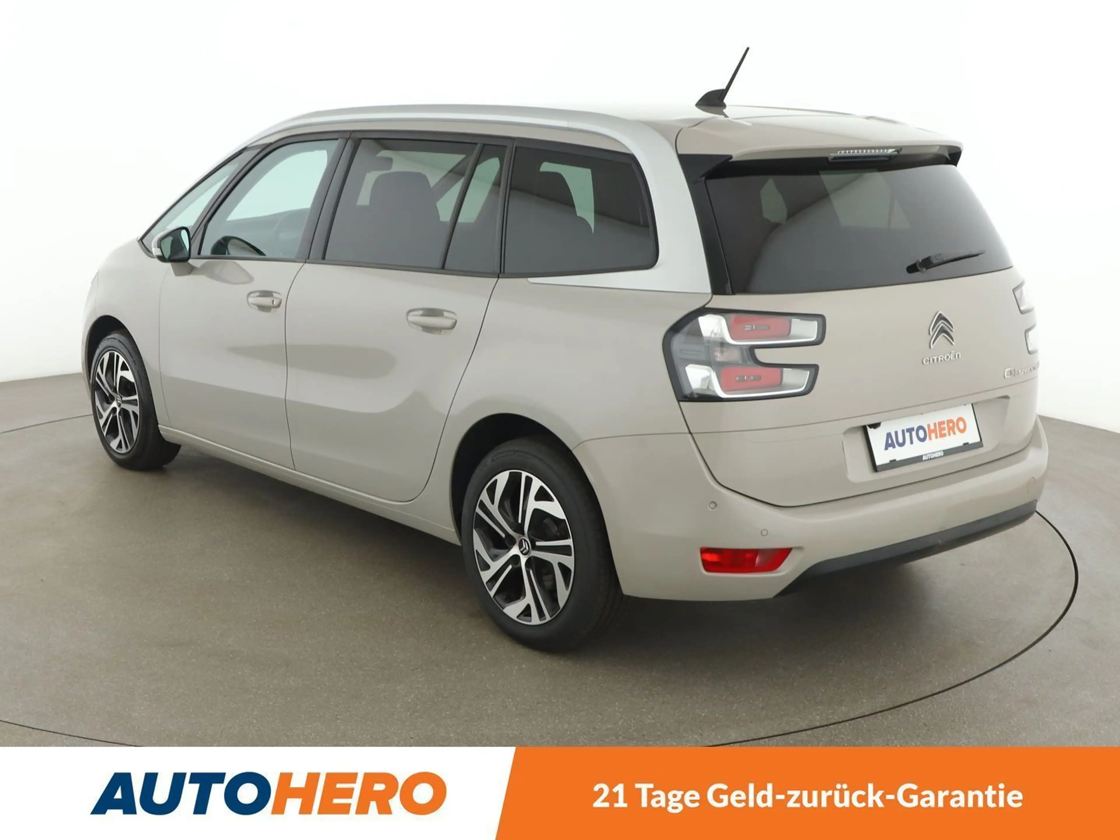 Citroen C4 SpaceTourer 1.5 Blue-HDi Feel Edition *TOT*TEMPO*CAM*NAVI*7-SZ — photo 4