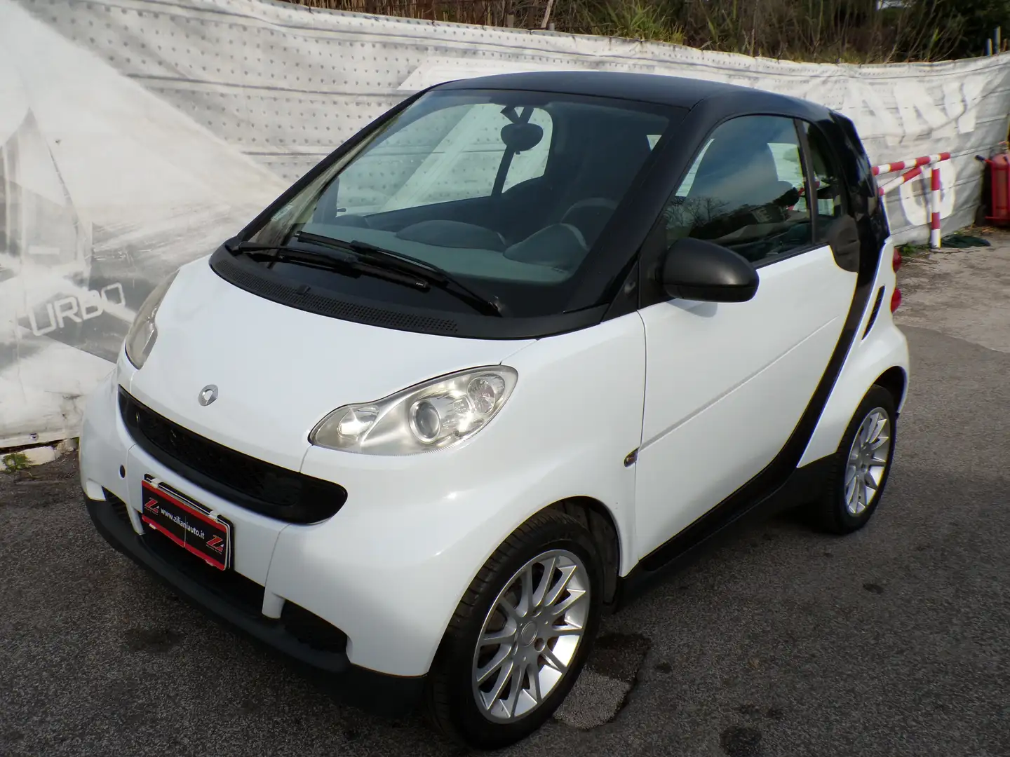 smart forTwo 0.8 cdi Pure 45cv 131.000KM..QUALSIASI PROVA.. Bianco - 2