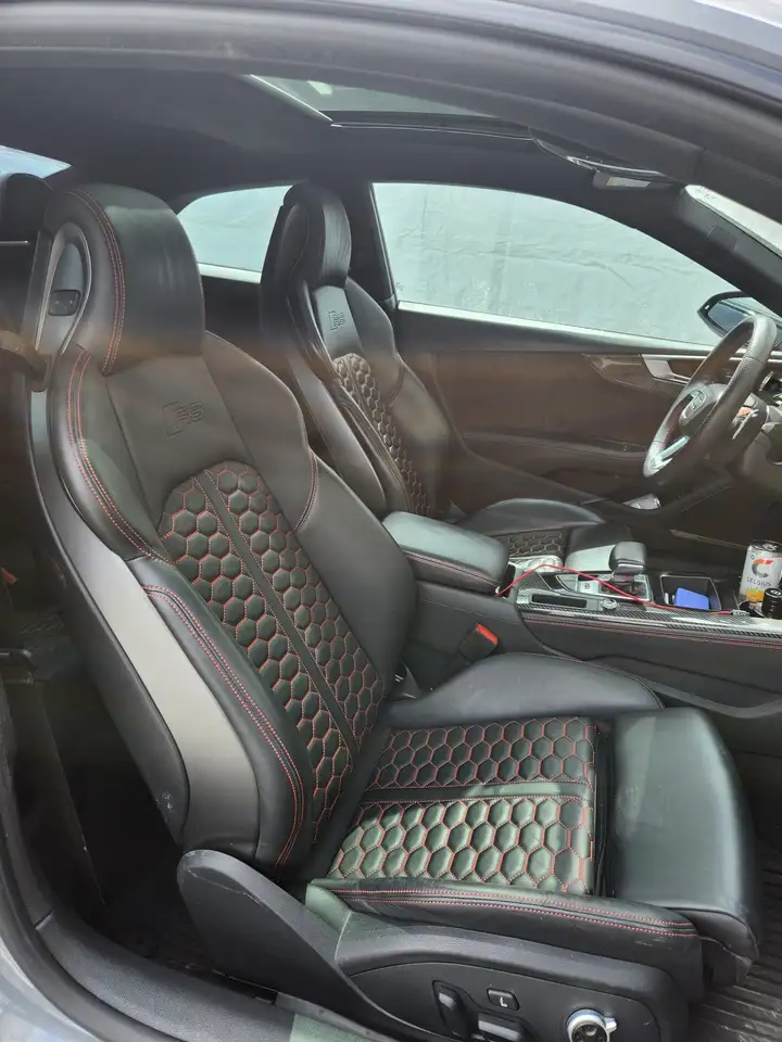 Audi RS5 снимка Audi RS5