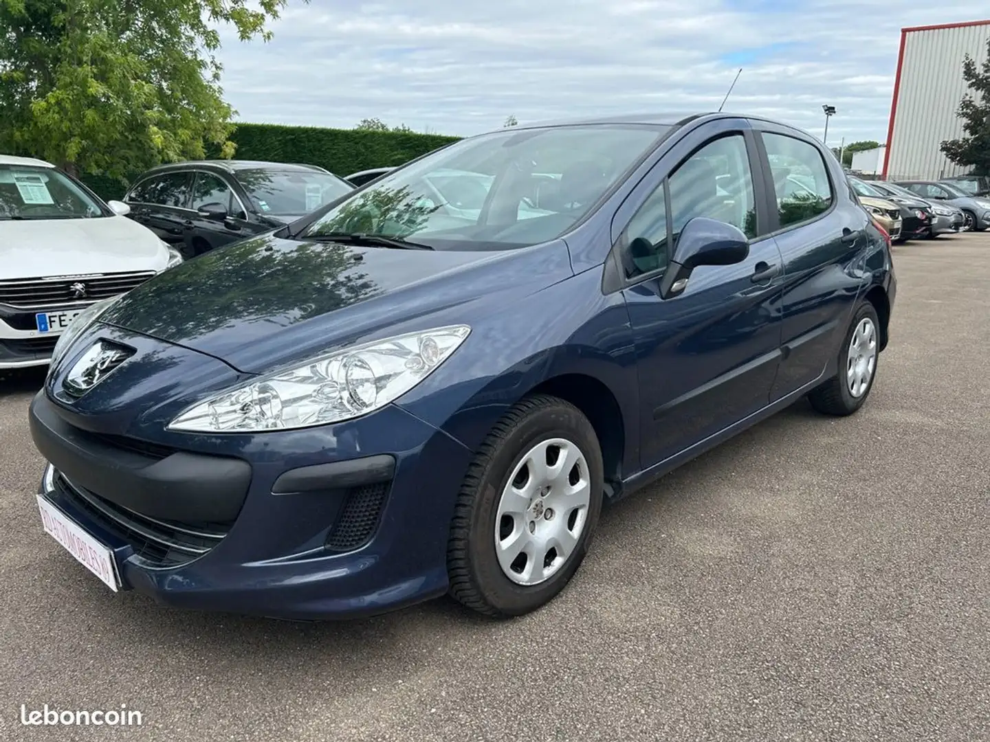 Peugeot 308 1.4 VTI 95 CH Confort Bleu - 1