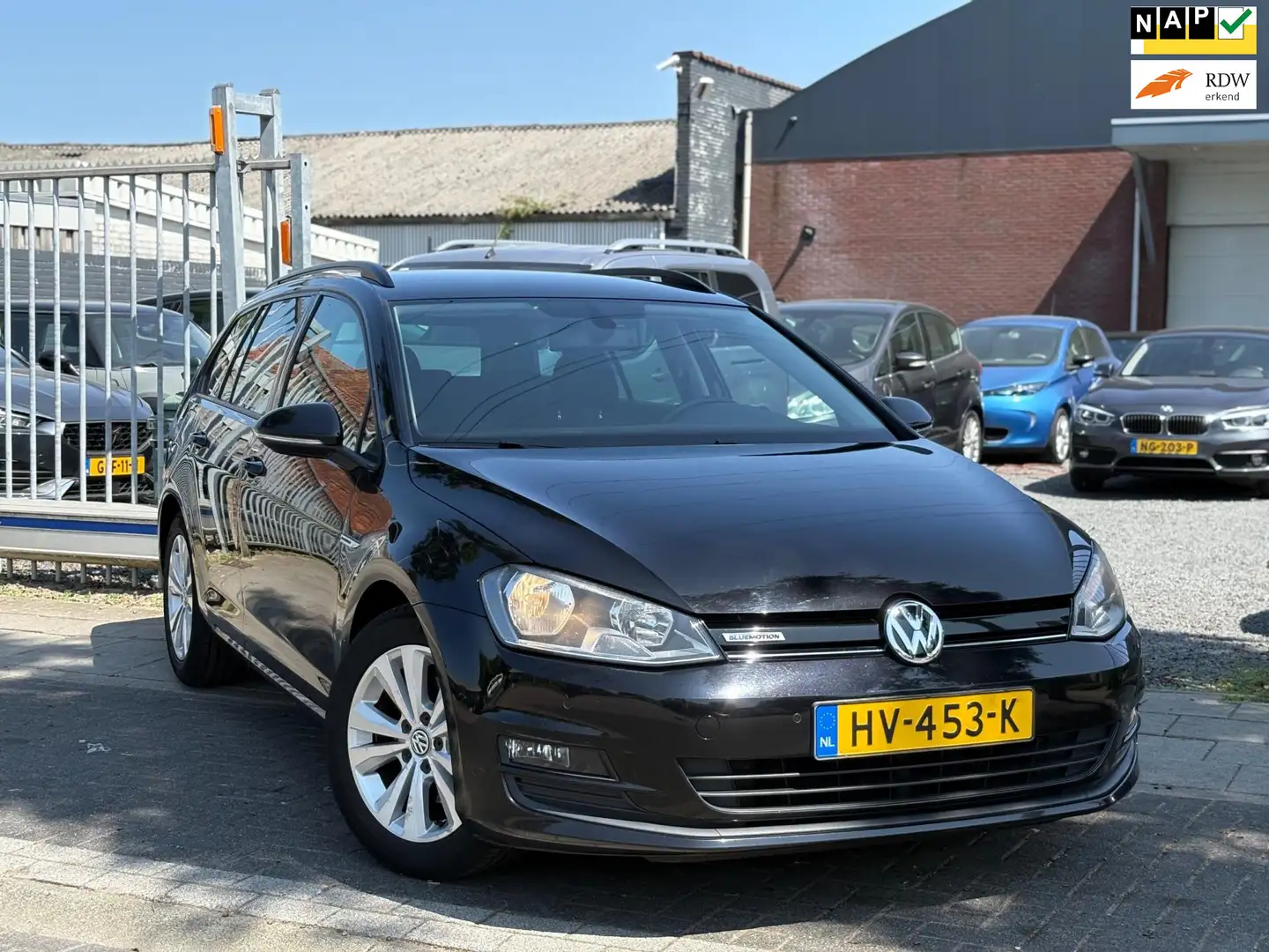 Volkswagen Golf Variant 1.0 TSI Business Edition Connected | Navigatie | A Schwarz - 1