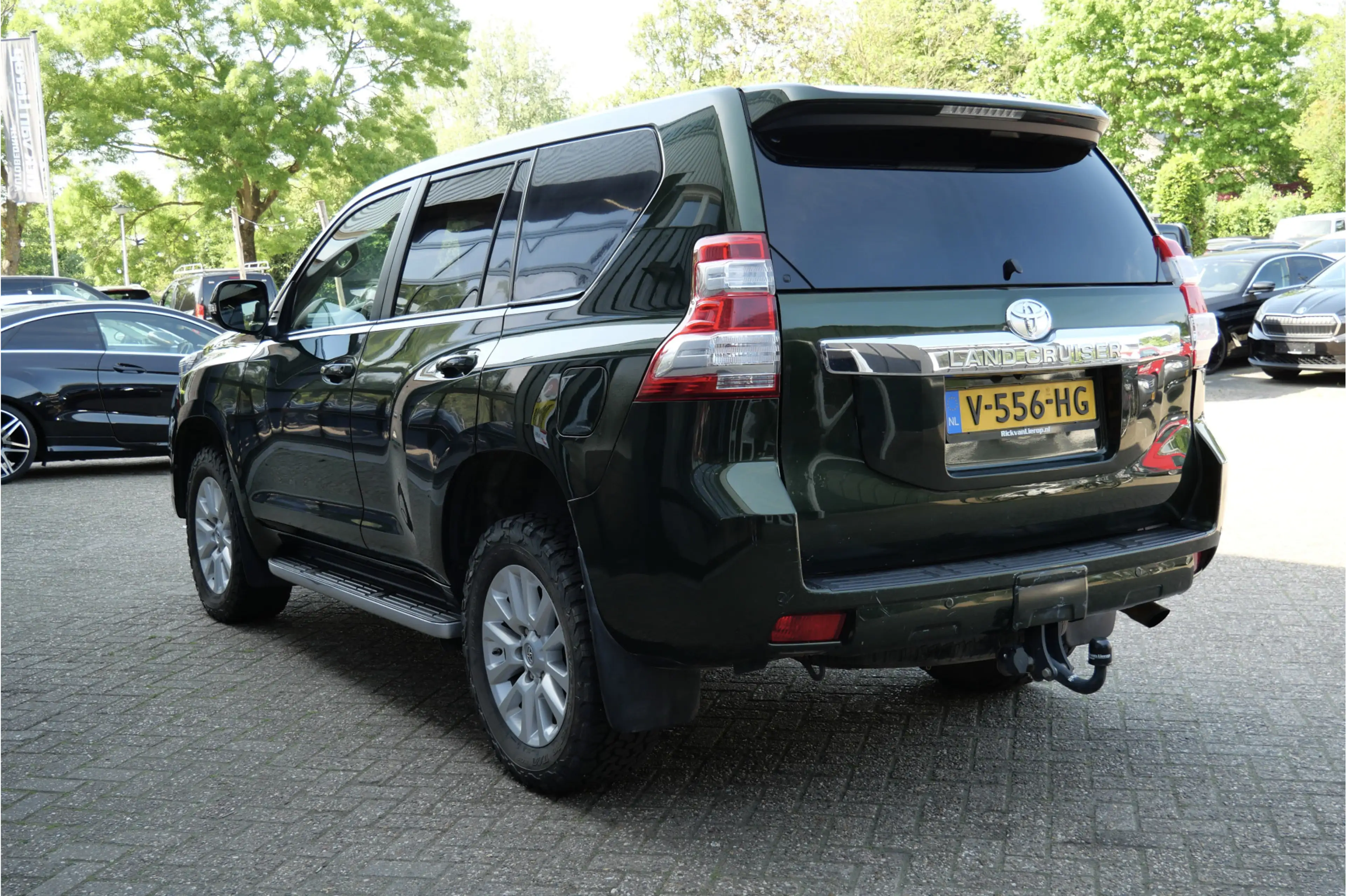 Toyota Land Cruiser 3.0 D-4D-F Executive Window Van | Grijs Kenteken | — photo 29
