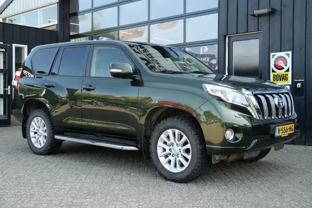 Toyota Land Cruiser 3.0 D-4D-F Executive Window Van | Grijs Kenteken |