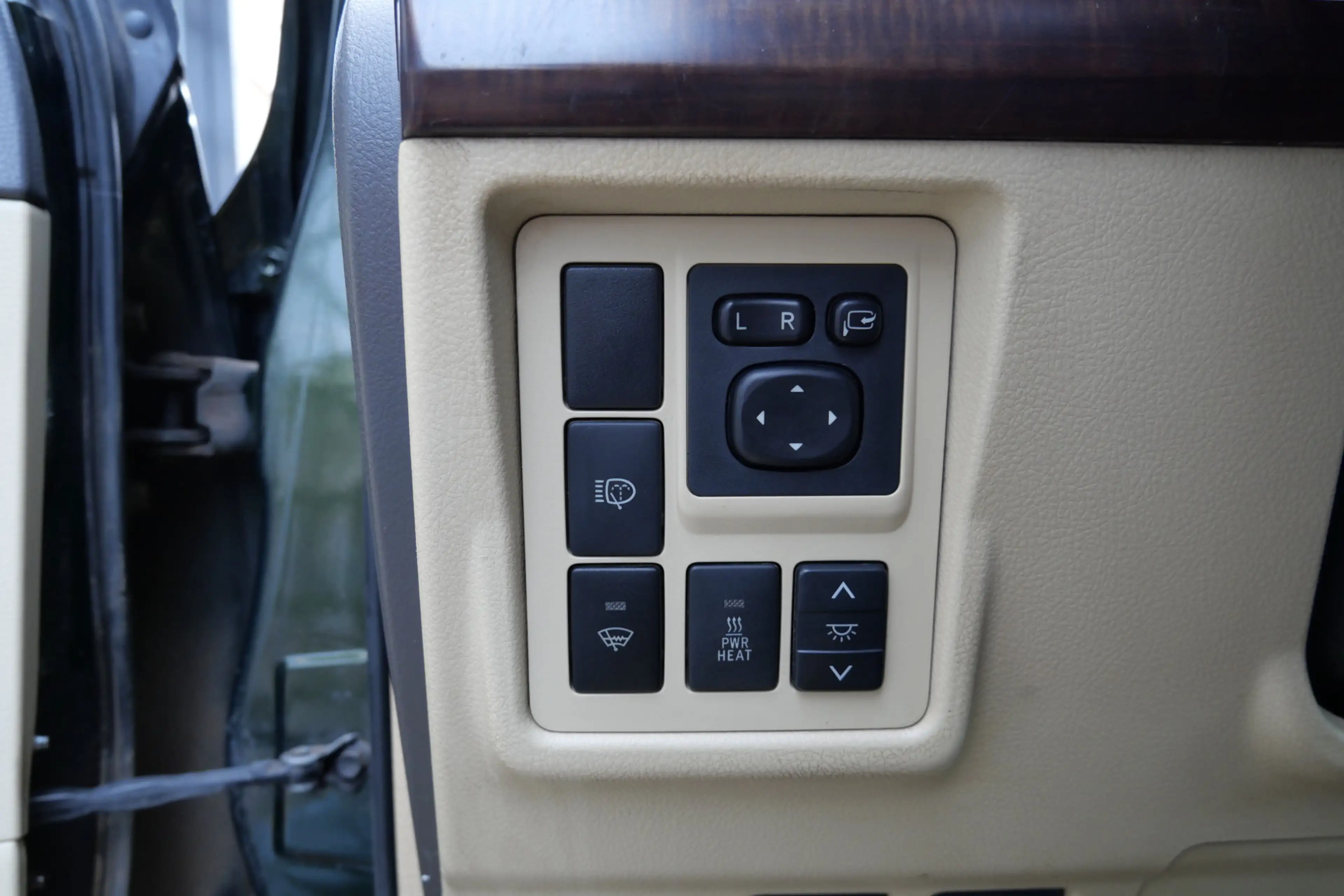 Toyota Land Cruiser 3.0 D-4D-F Executive Window Van | Grijs Kenteken | — photo 16