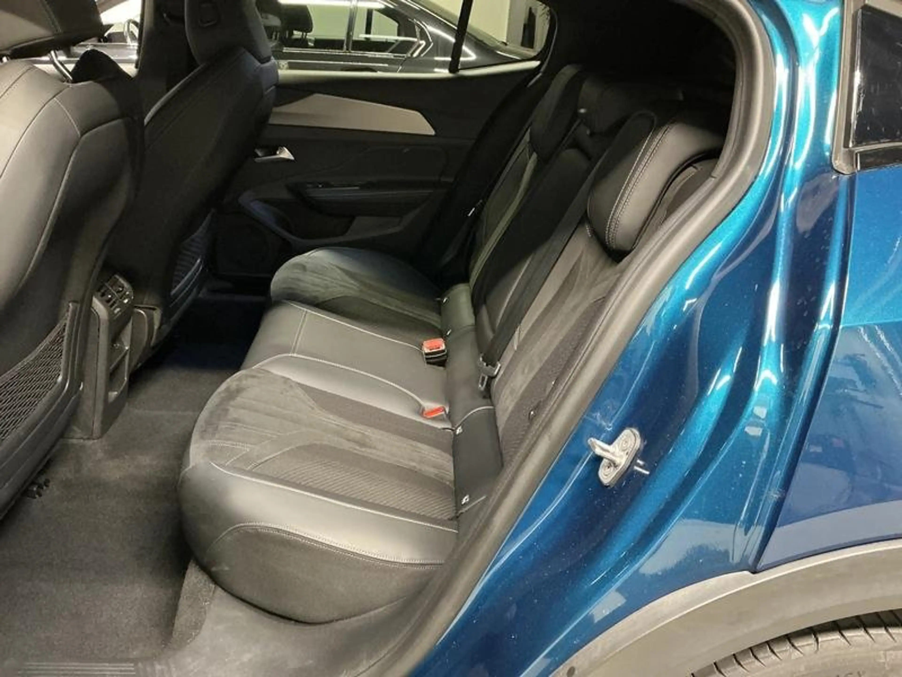 Peugeot 408 GT 1.2 Puretech EAT8 ACC/SHZ/Memory/Massage — photo 7