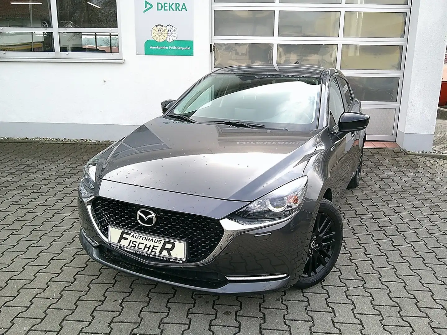 Mazda 2 SKYACTIV 90 AT Homura KAMERA/NAVI/SHZ Grau - 1