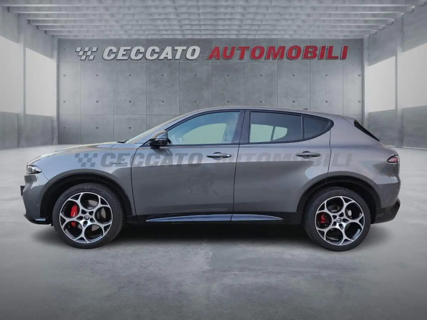 Alfa Romeo Tonale Tonale 1.5 hybrid Veloce 160cv tct7 Grigio - 2