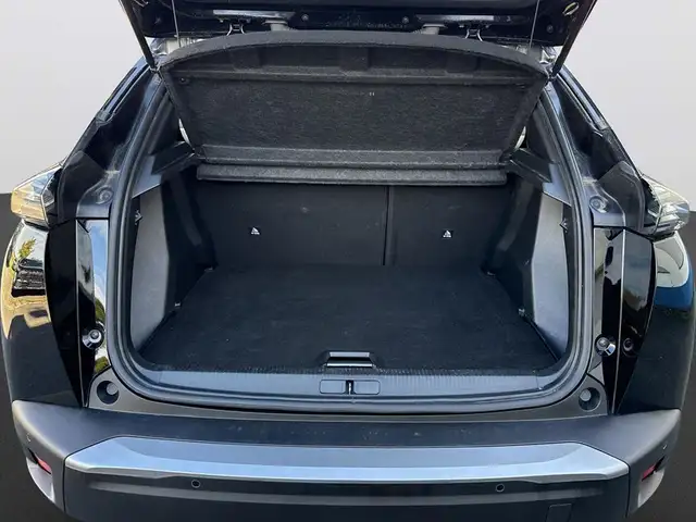 Peugeot 2008 view 7