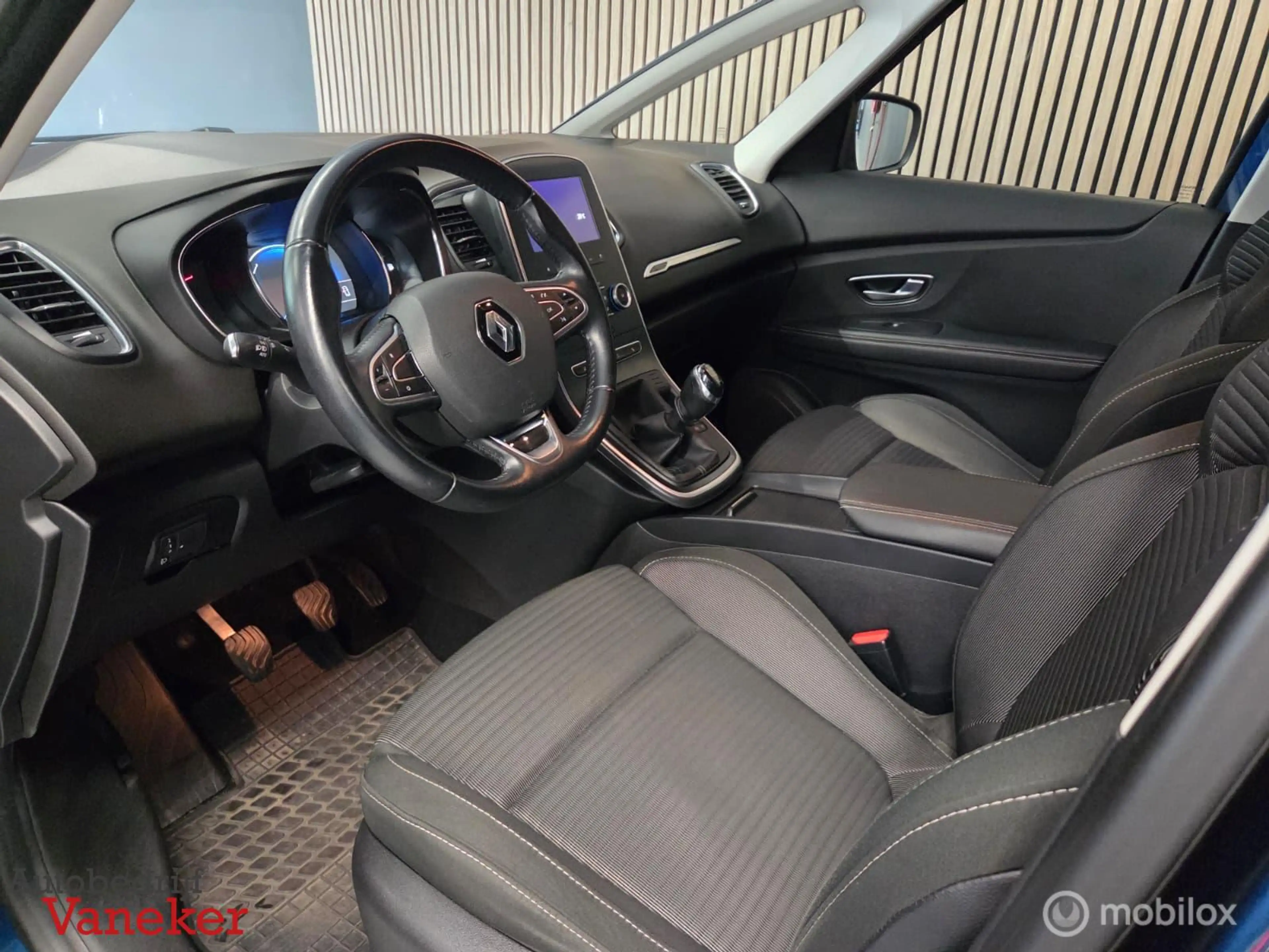 Renault Scenic 1.2 TCe Intens|Carplay|20 inch — photo 10