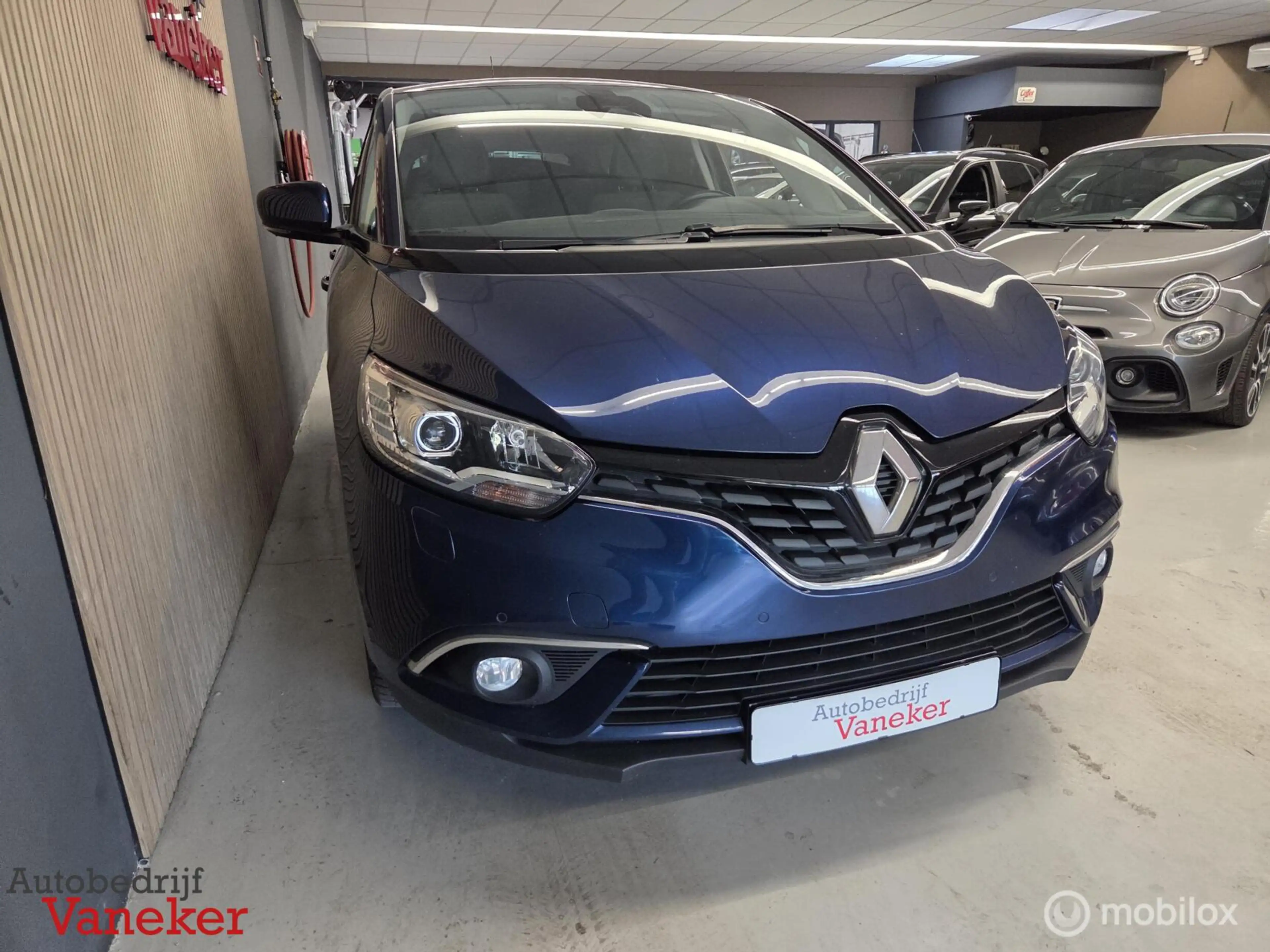 Renault Scenic 1.2 TCe Intens|Carplay|20 inch — photo 23