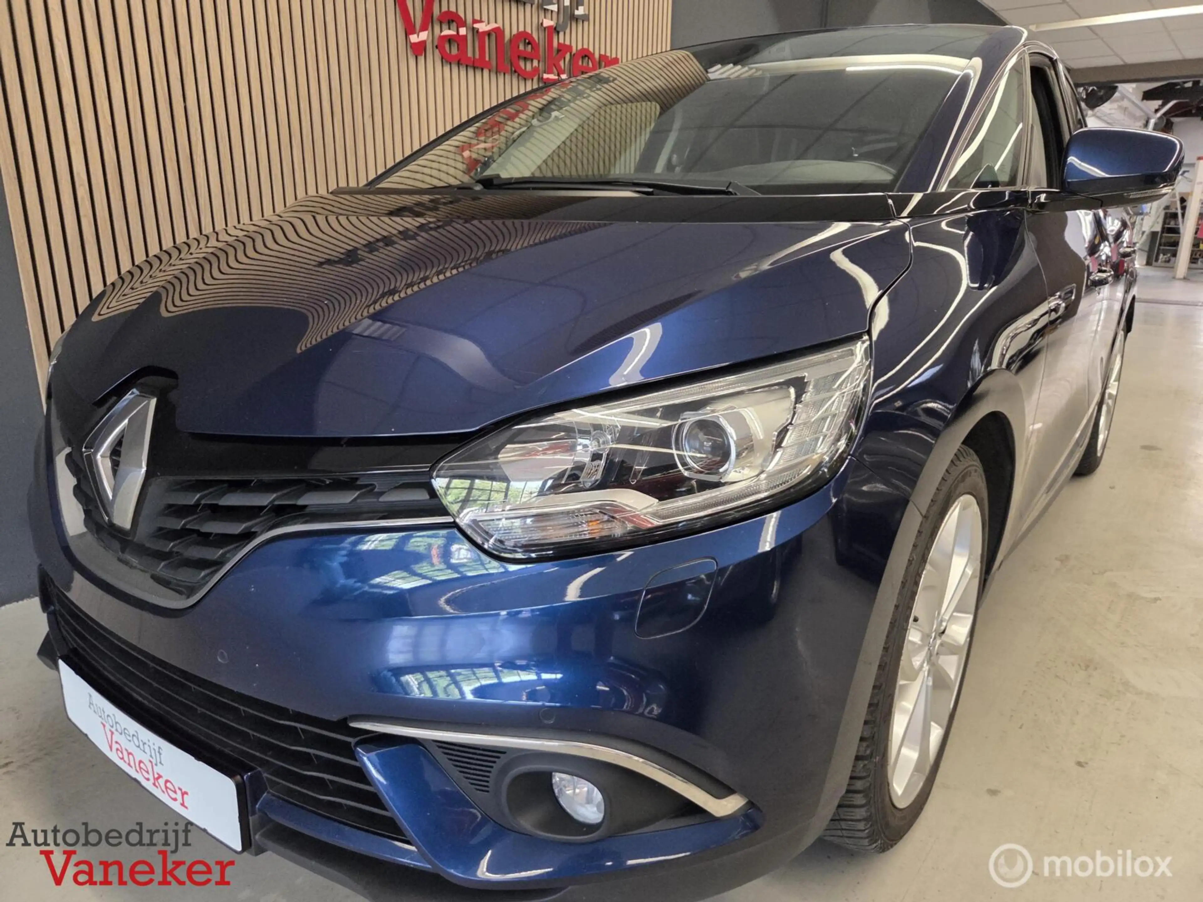 Renault Scenic 1.2 TCe Intens|Carplay|20 inch — photo 26