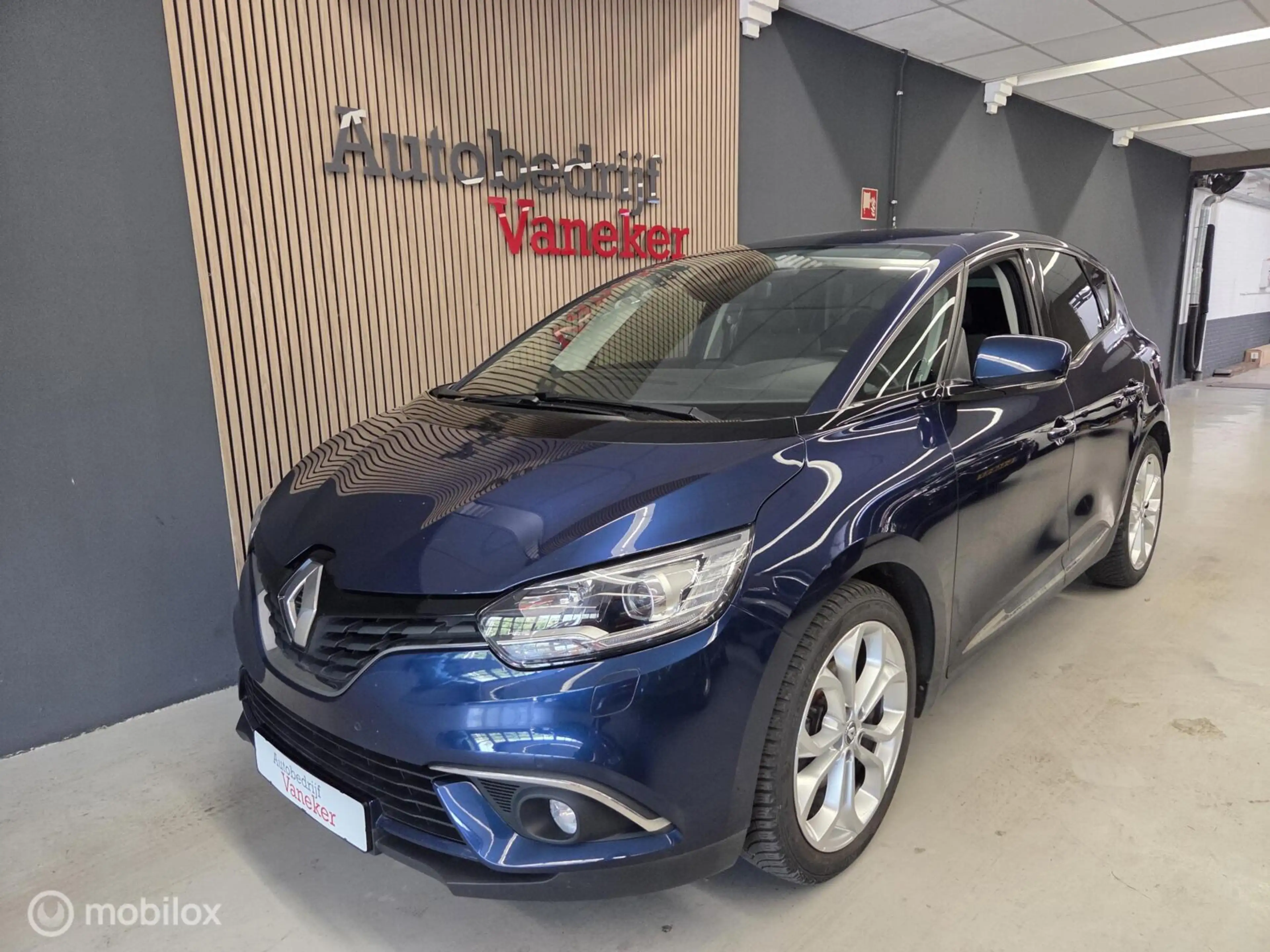 Renault Scenic 1.2 TCe Intens|Carplay|20 inch — photo 34