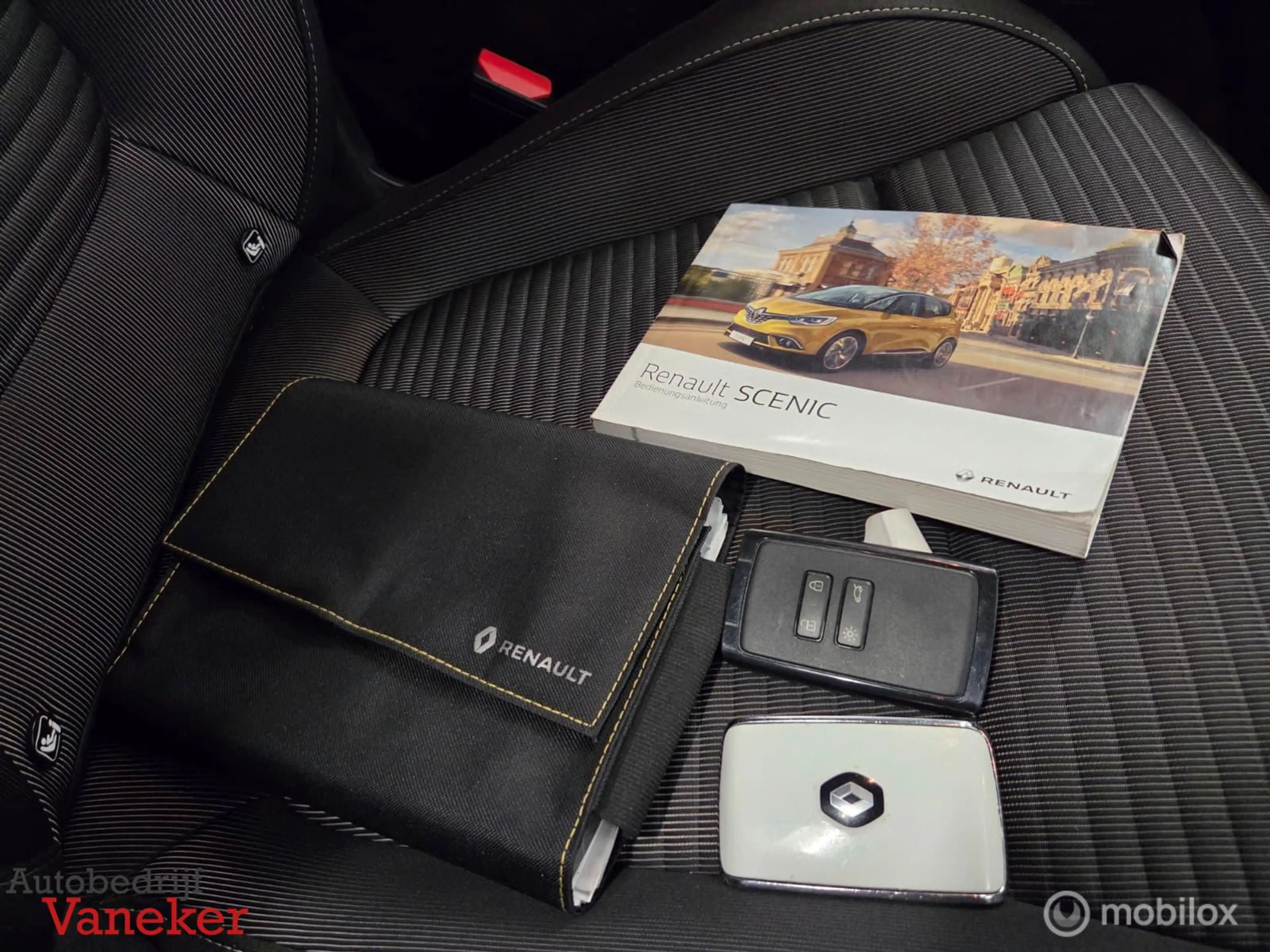 Renault Scenic 1.2 TCe Intens|Carplay|20 inch — photo 27