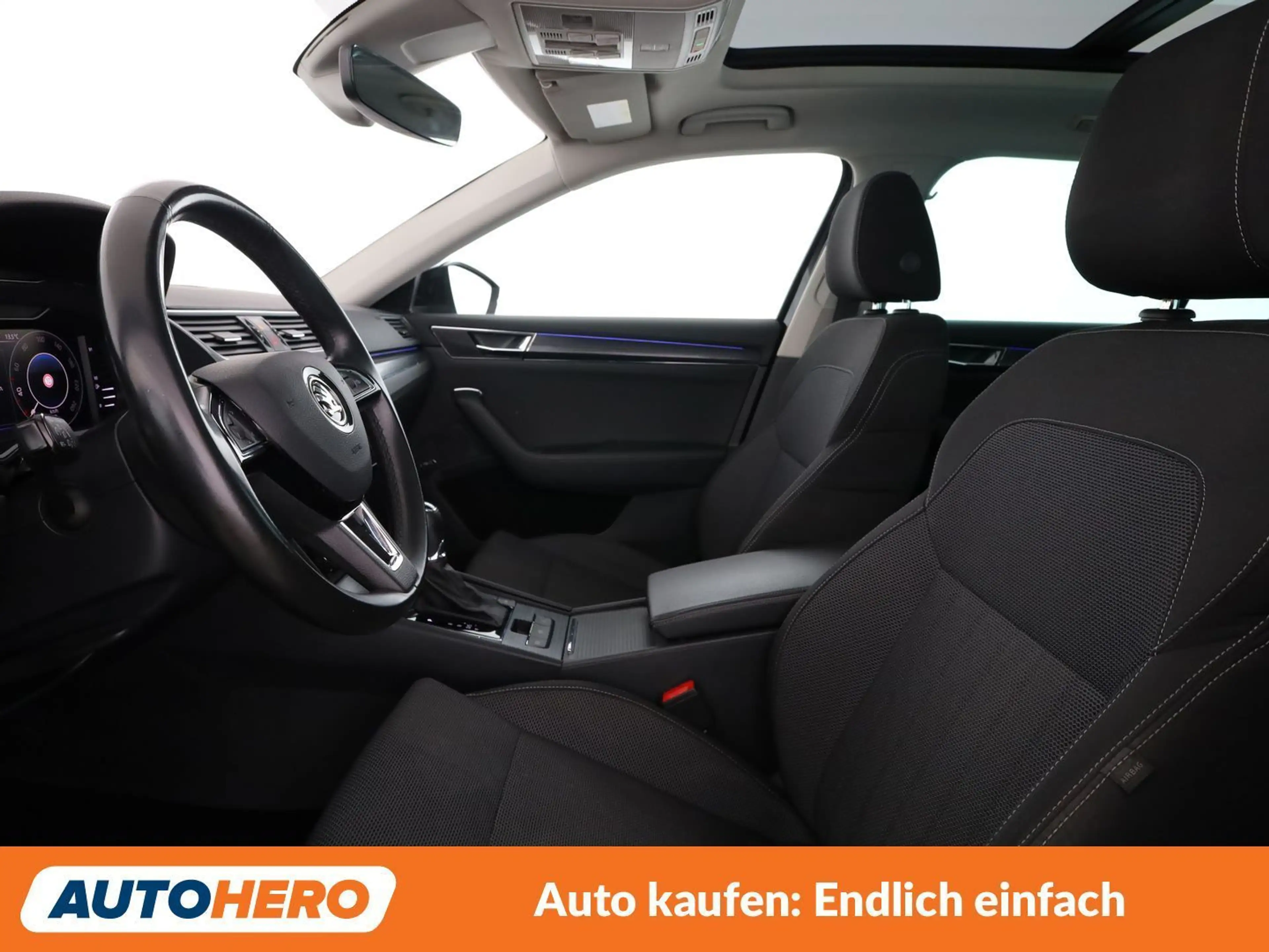 Skoda Superb 2.0 TDI Style — photo 10