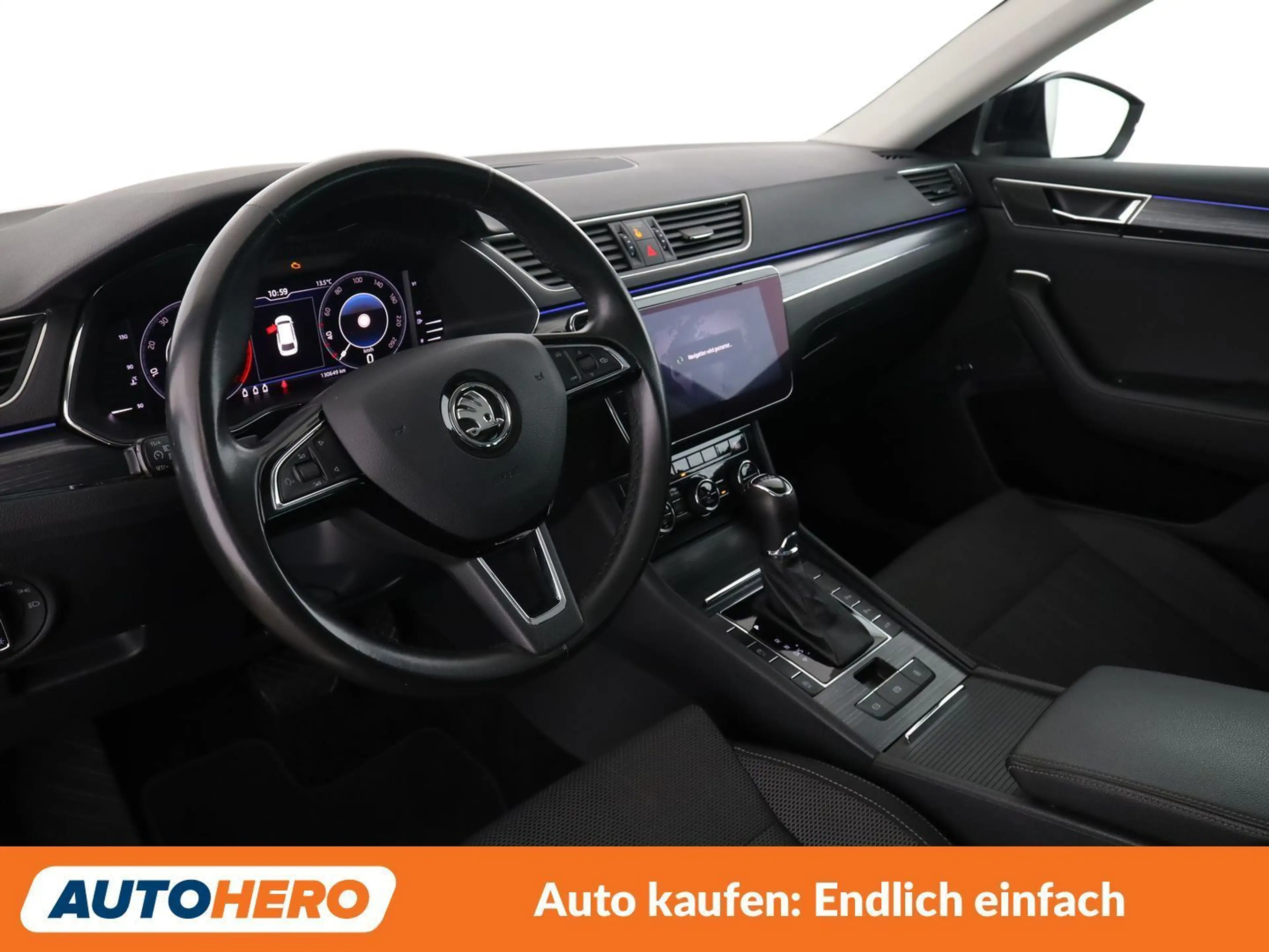 Skoda Superb 2.0 TDI Style — photo 11
