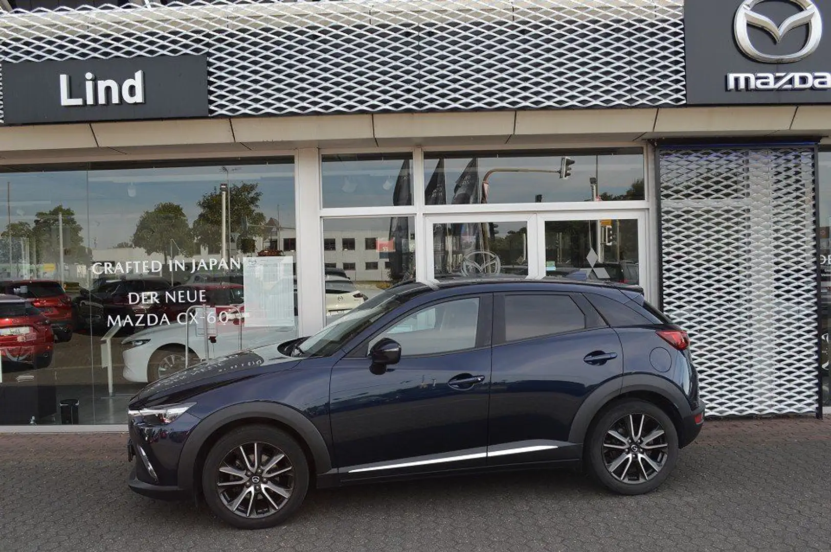 Mazda CX-3 SKYACTIV-D 105 FWD 77kW (105 PS) Mazda CX-3 Niebieski - 2