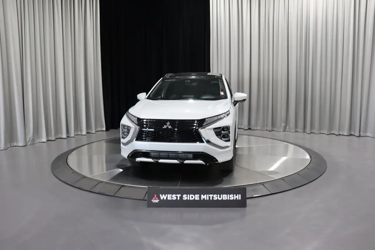 Mitsubishi Eclipse Cross снимка Mitsubishi Eclipse Cross