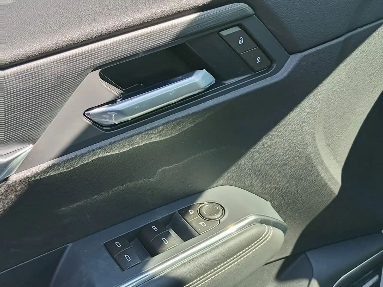 GMC Acadia снимка GMC Acadia