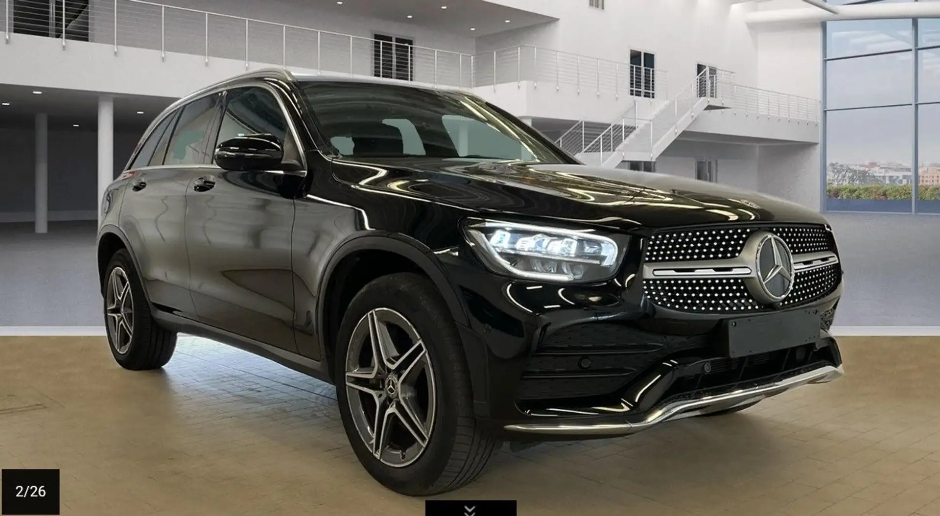 Mercedes-Benz GLC 300 e AMG 19*Pano*Kamera*AHK*Sound*Leder* Czarny - 1