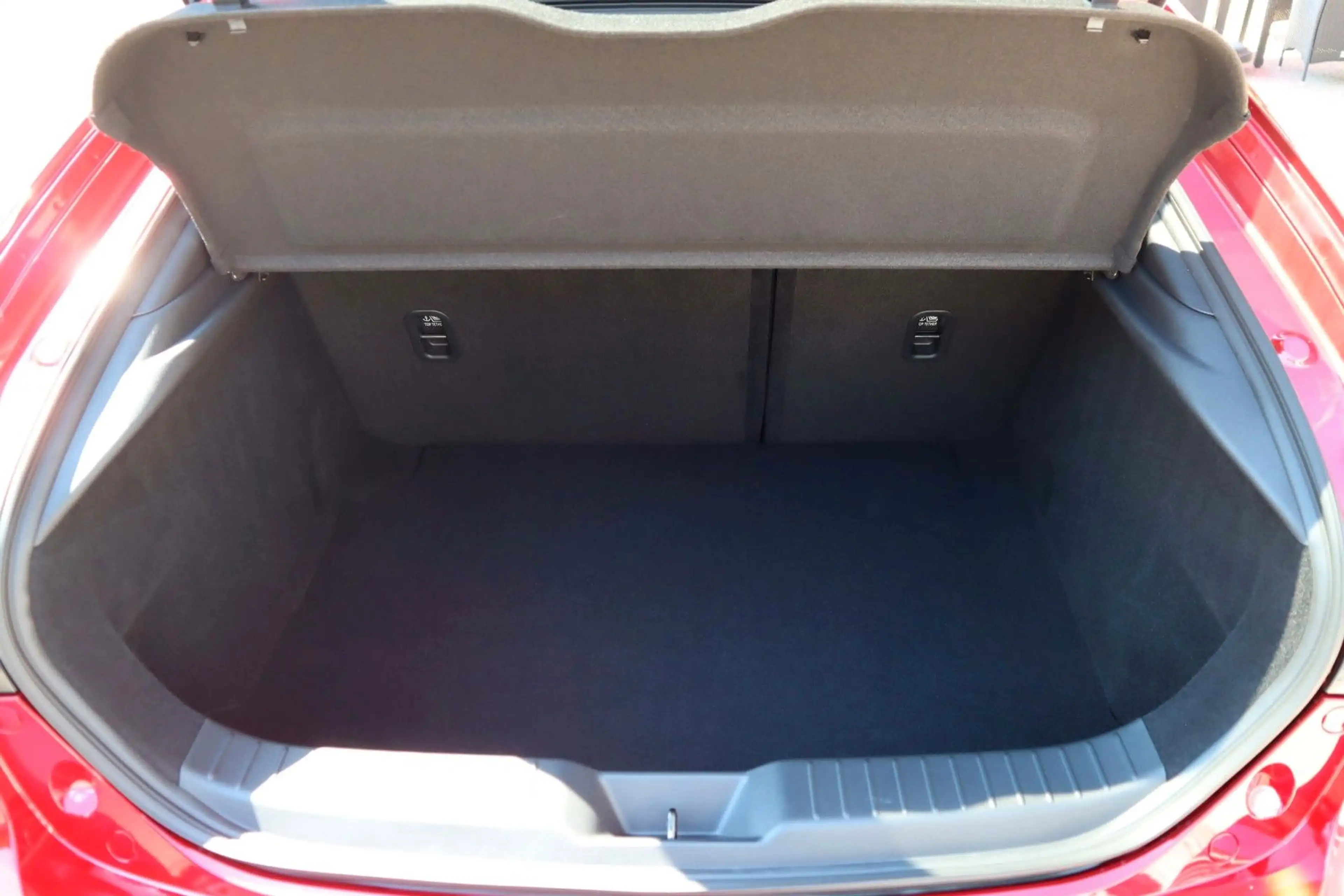 Mazda 3 2027 Excl. X186PS GS 360°BOSE MATRIX APC&AA — photo 11