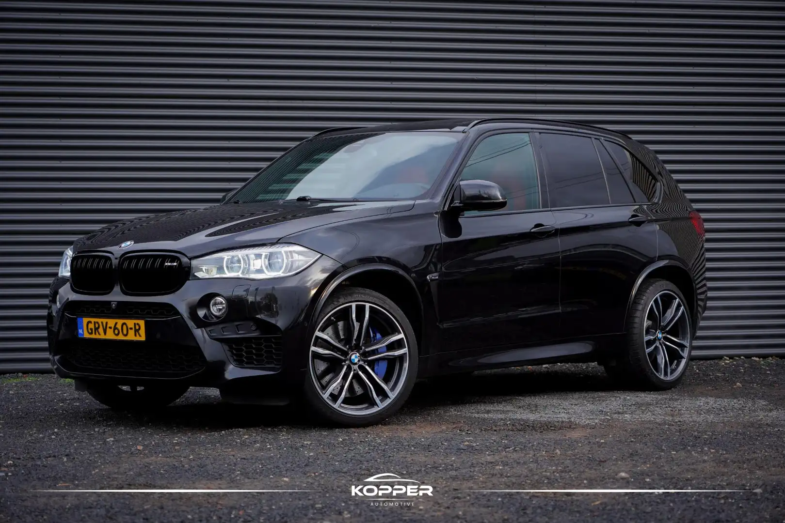 BMW X5 M / Pano / HUD / 21'' / Rear Seat Entertainment / B& Noir - 1