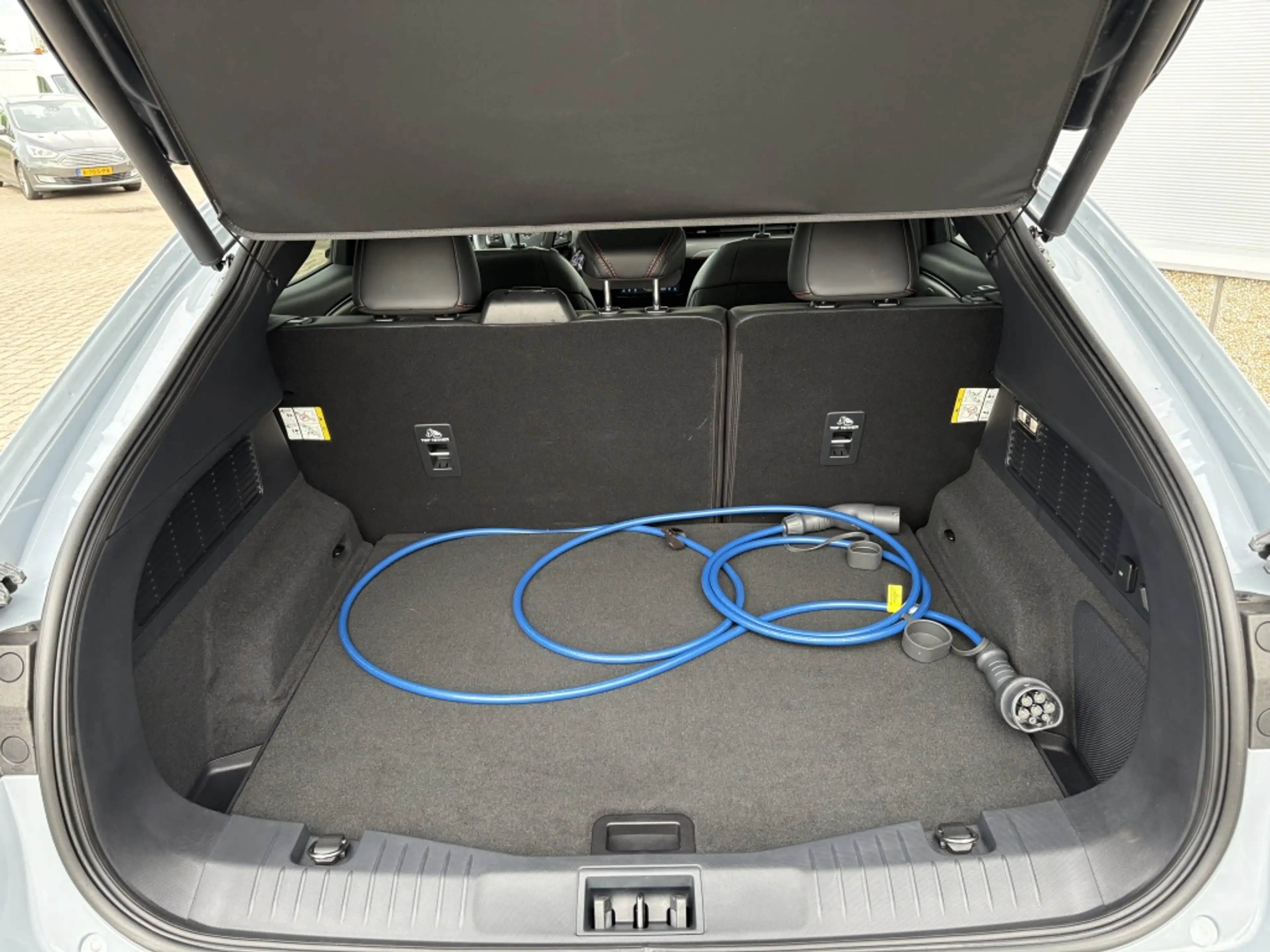Ford Mustang Mach-E Extended range Premium RWD 88 kWh TECHPACK+ PANODA — photo 6