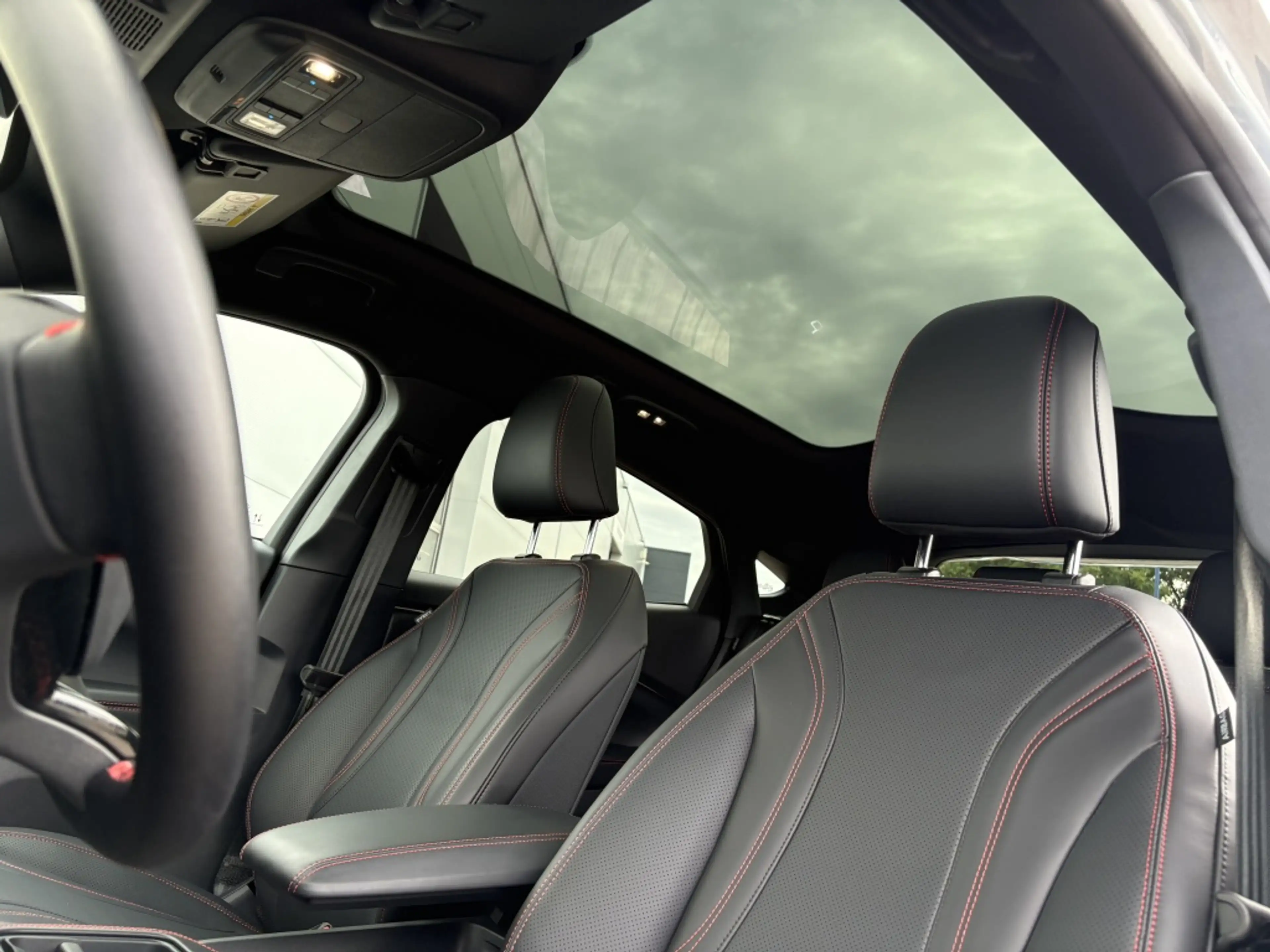 Ford Mustang Mach-E Extended range Premium RWD 88 kWh TECHPACK+ PANODA — photo 9