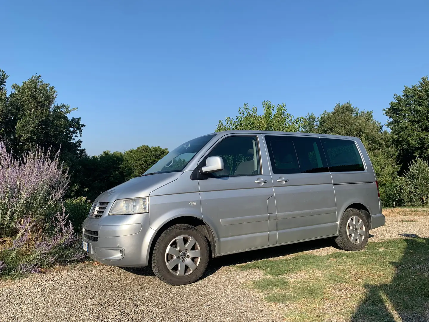 Volkswagen T5 Multivan Multivan 2.5 tdi Highline 130cv 7 posti Серебристый - 2