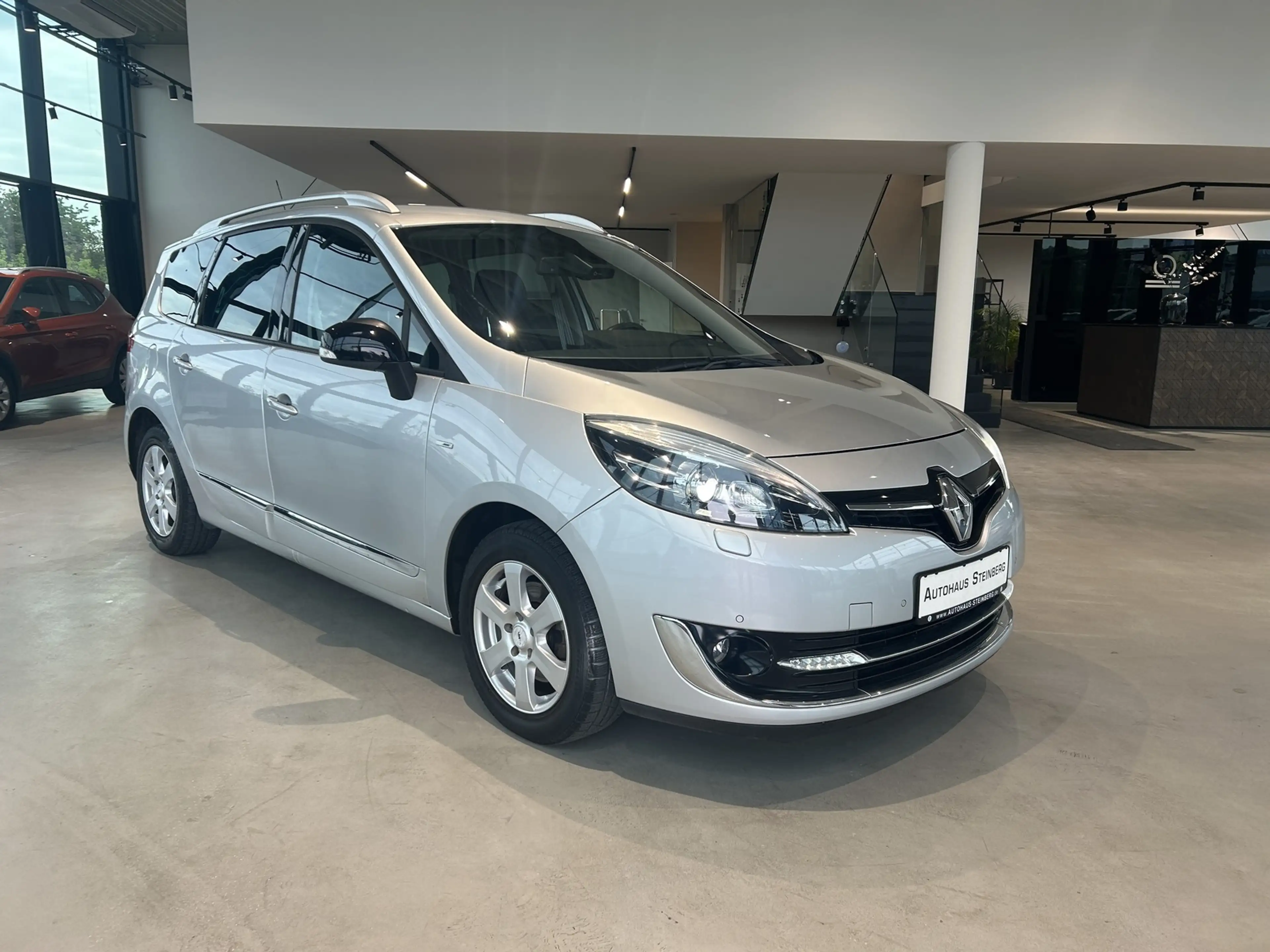 Renault Scenic III Grand BOSE Edition AUTOMATIK+ — photo 7
