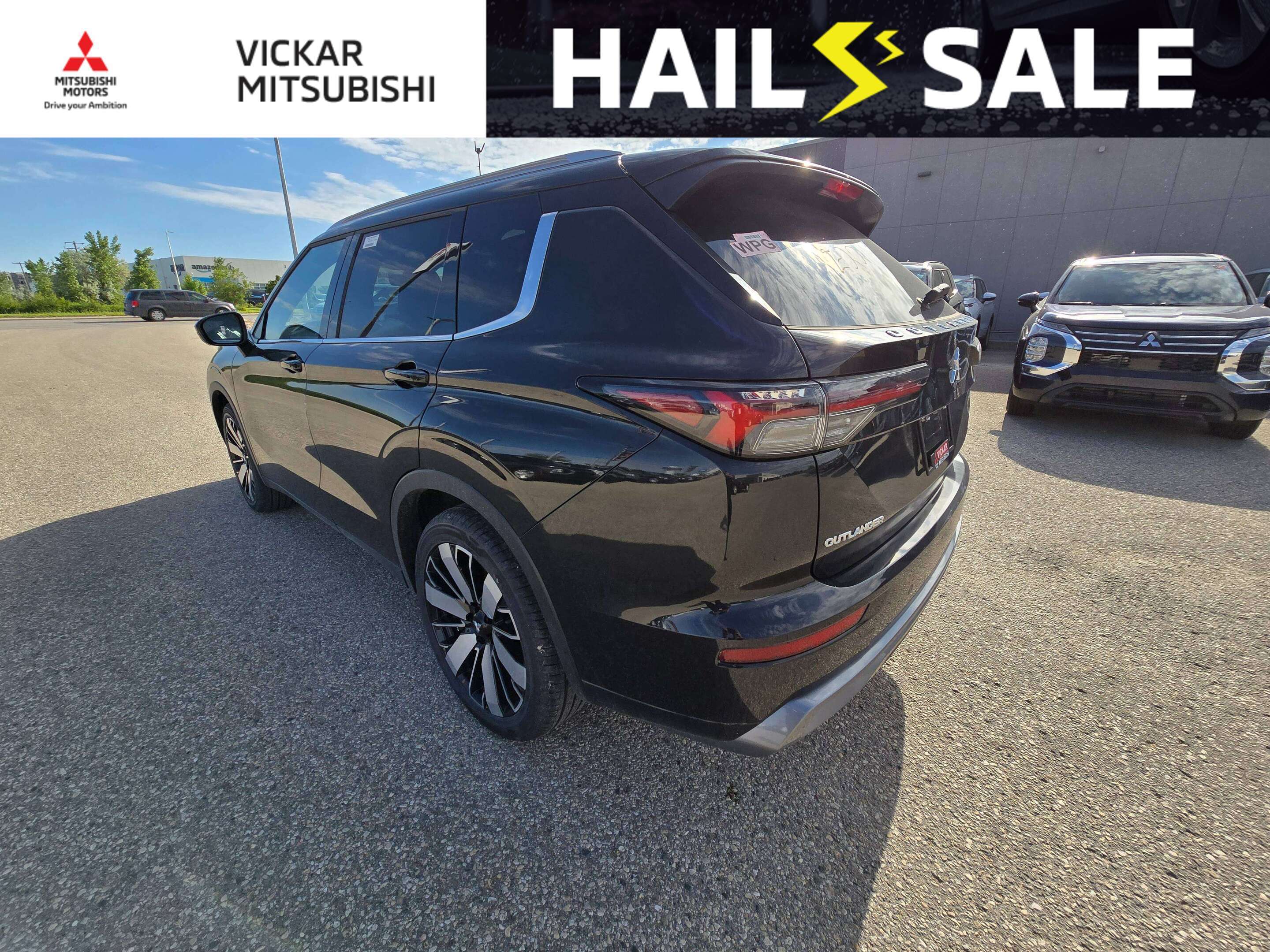 White 2026 Mitsubishi Outlander SUV / Crossover Automatic
