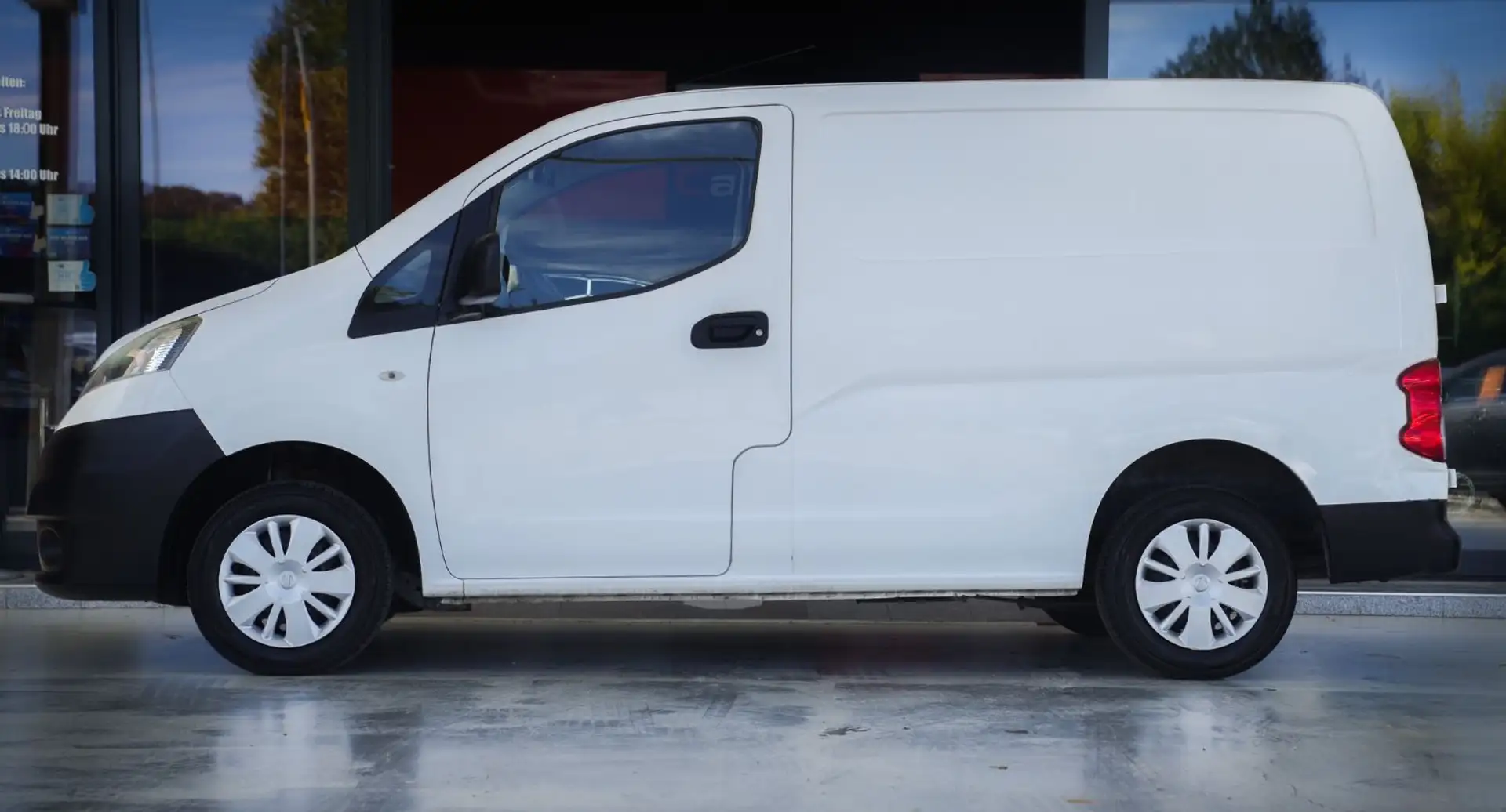 Nissan NV200 /Evalia Kasten *1.Hand/AHK/Klima* Weiß - 2