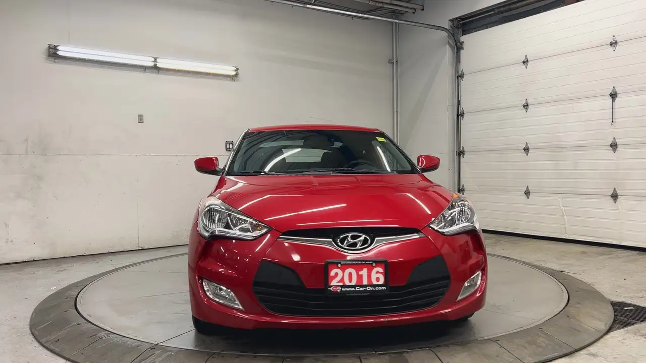 Hyundai VELOSTER снимка Hyundai VELOSTER