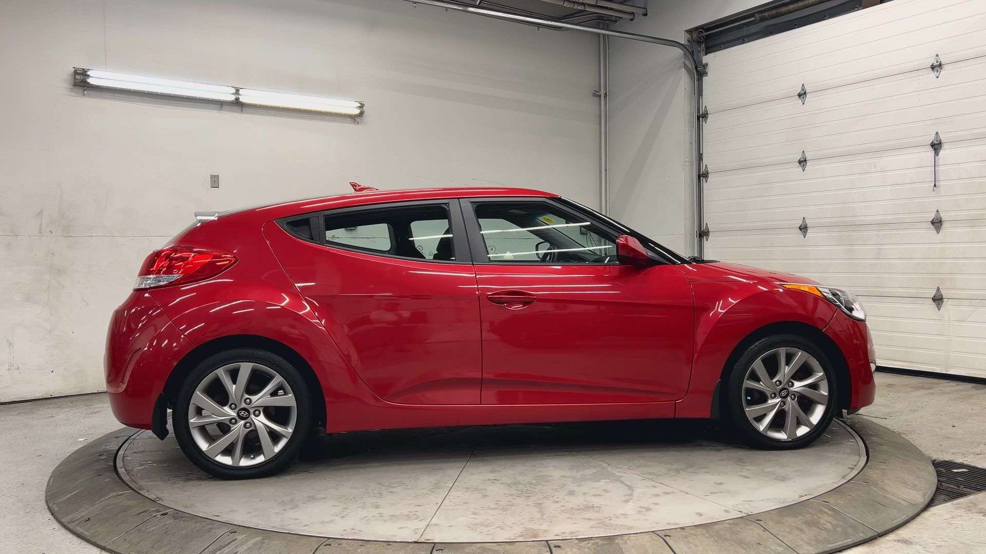 2016 Hyundai Veloster