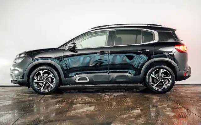 Citroen C5 Aircross view 2