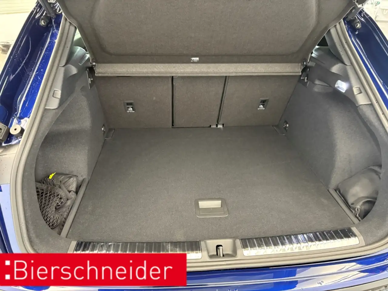 Audi Q3 SUV TFSI quattro 150 kW S tronic line AHK TECH PLU 13