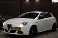 Alfa Romeo Giulietta 1.4 T 170PK DNA Navi Leder Cruise Trekhaak 18” Blanc - thumbnail 1