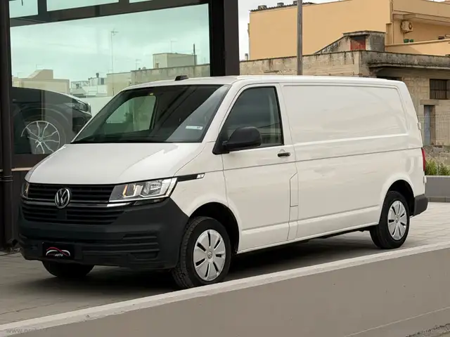 Volkswagen Transporter 2.0TDI 110 PL Furg. Bsn.