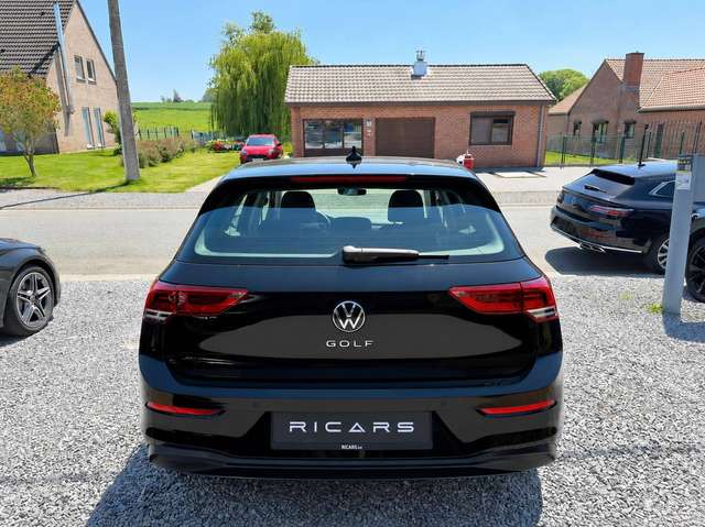 Volkswagen Golf 2024 — vignette 5