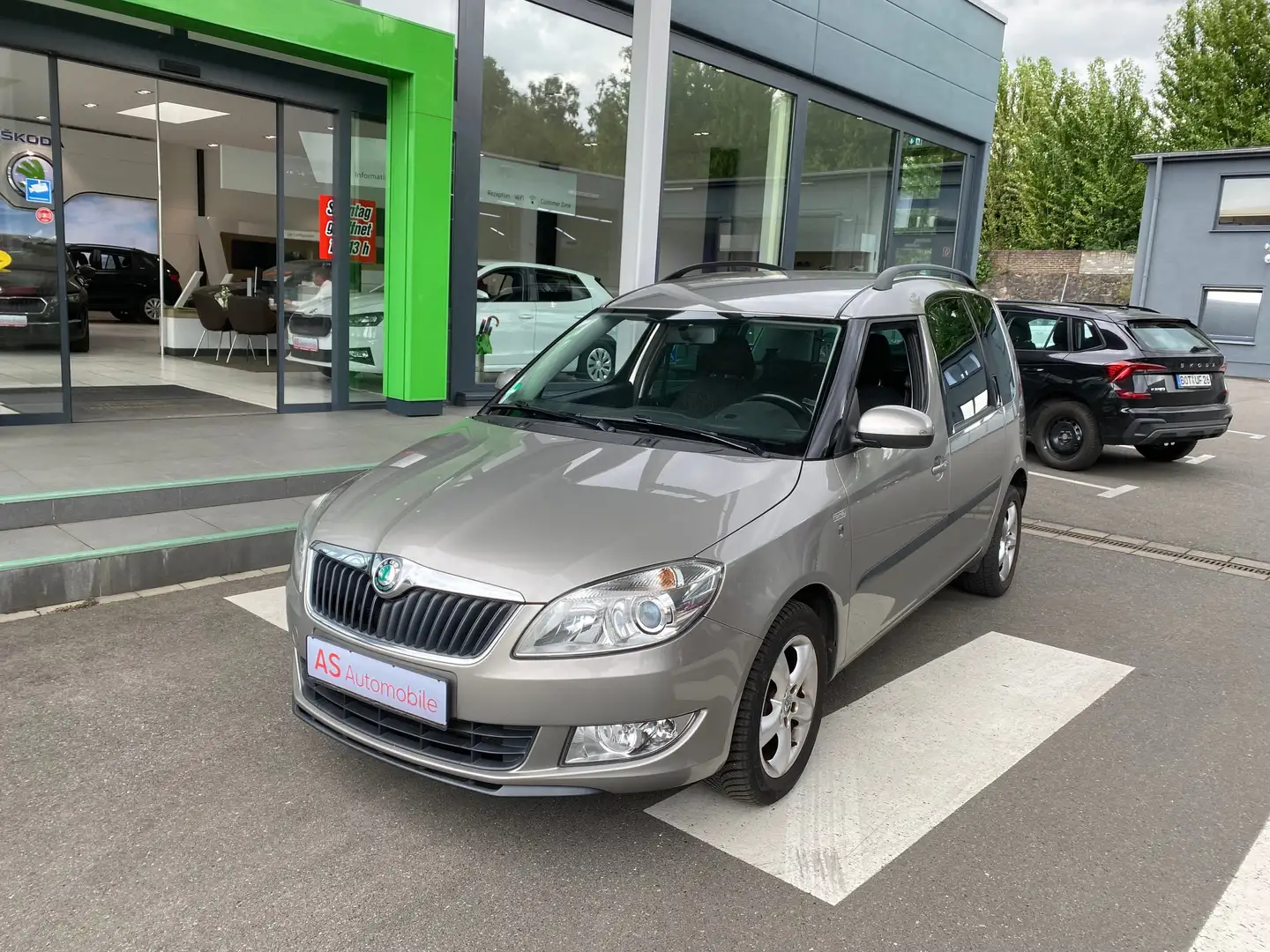 Skoda Roomster Family Beige - 1