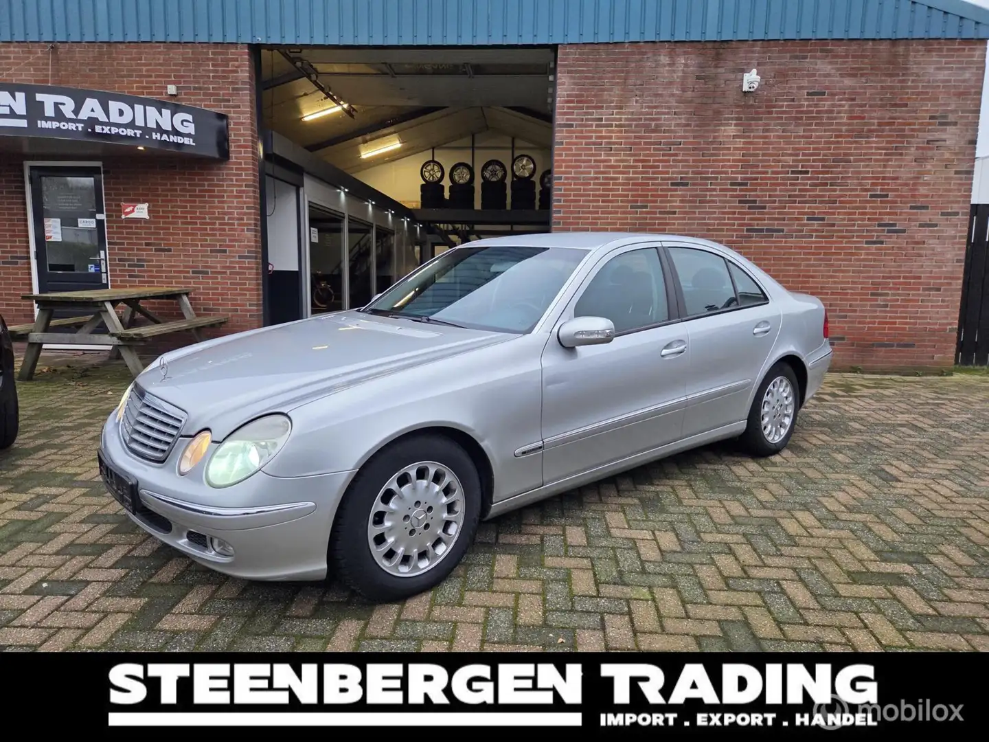 Mercedes-Benz E 270 CDI Elegance 2004 GERMAN REGISTRATION - 1