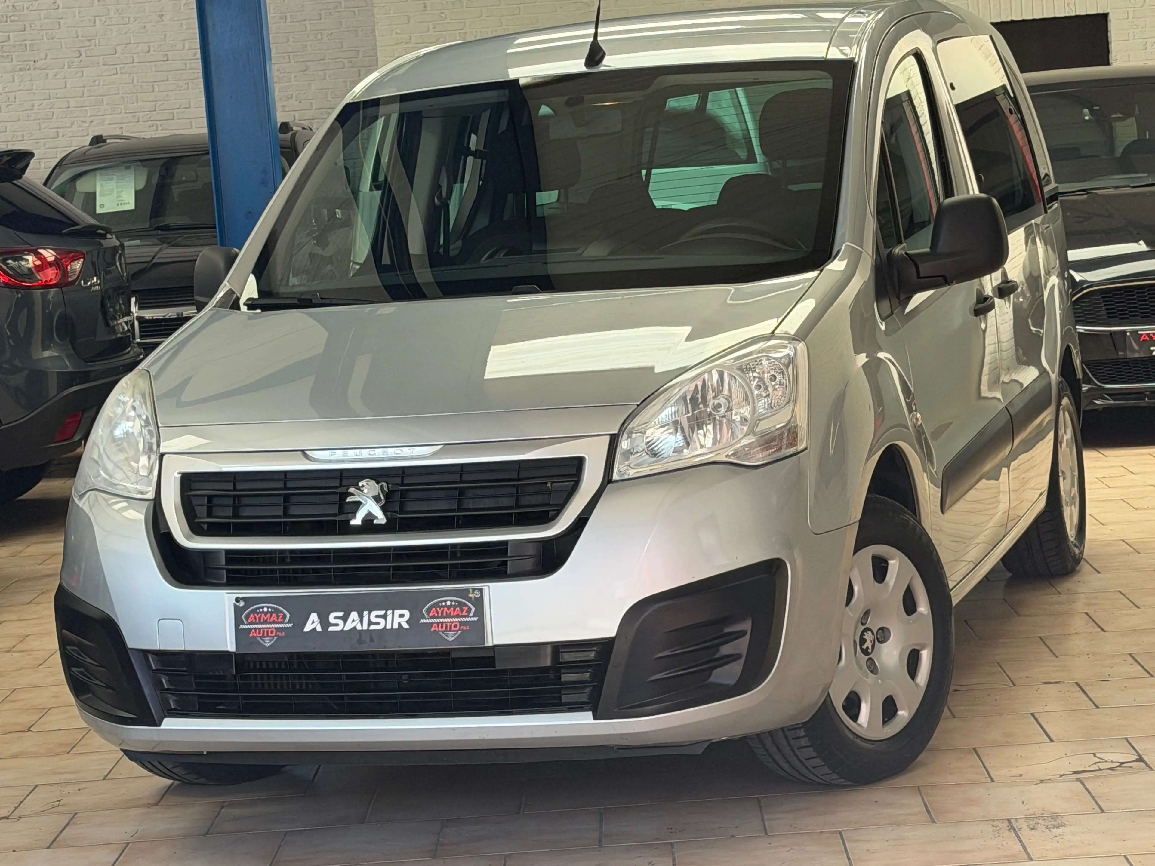 Peugeot Partner Tepee 1.6 BlueHDi Active 5 PLACES — photo 7