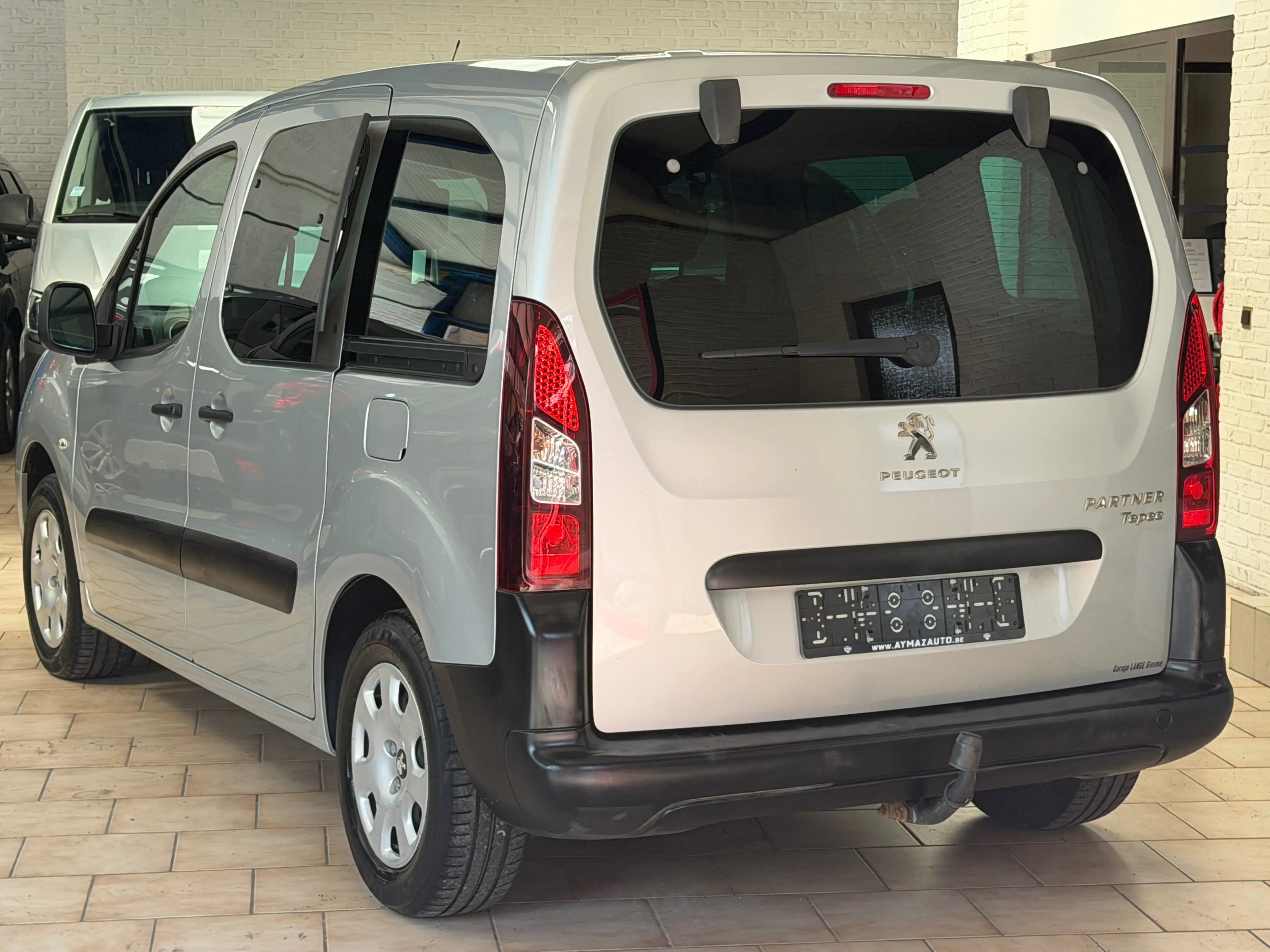 Peugeot Partner Tepee 1.6 BlueHDi Active 5 PLACES — photo 6