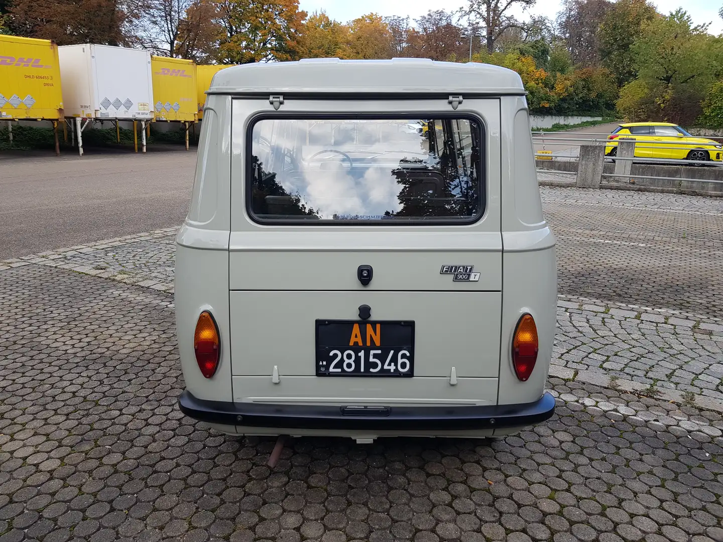 Fiat 900 T Panoramica Beige - 2