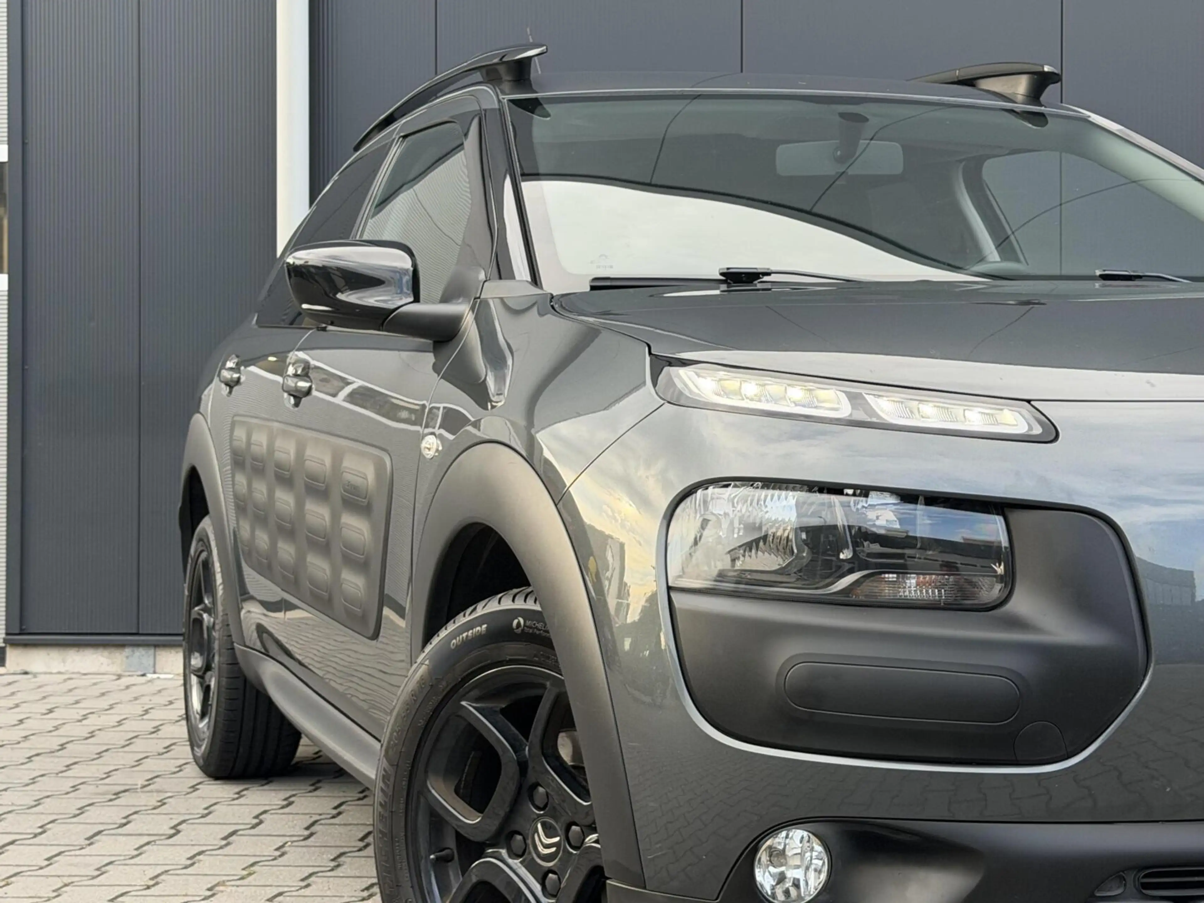 Citroen C4 Cactus 1.2 PureTech Business — photo 4