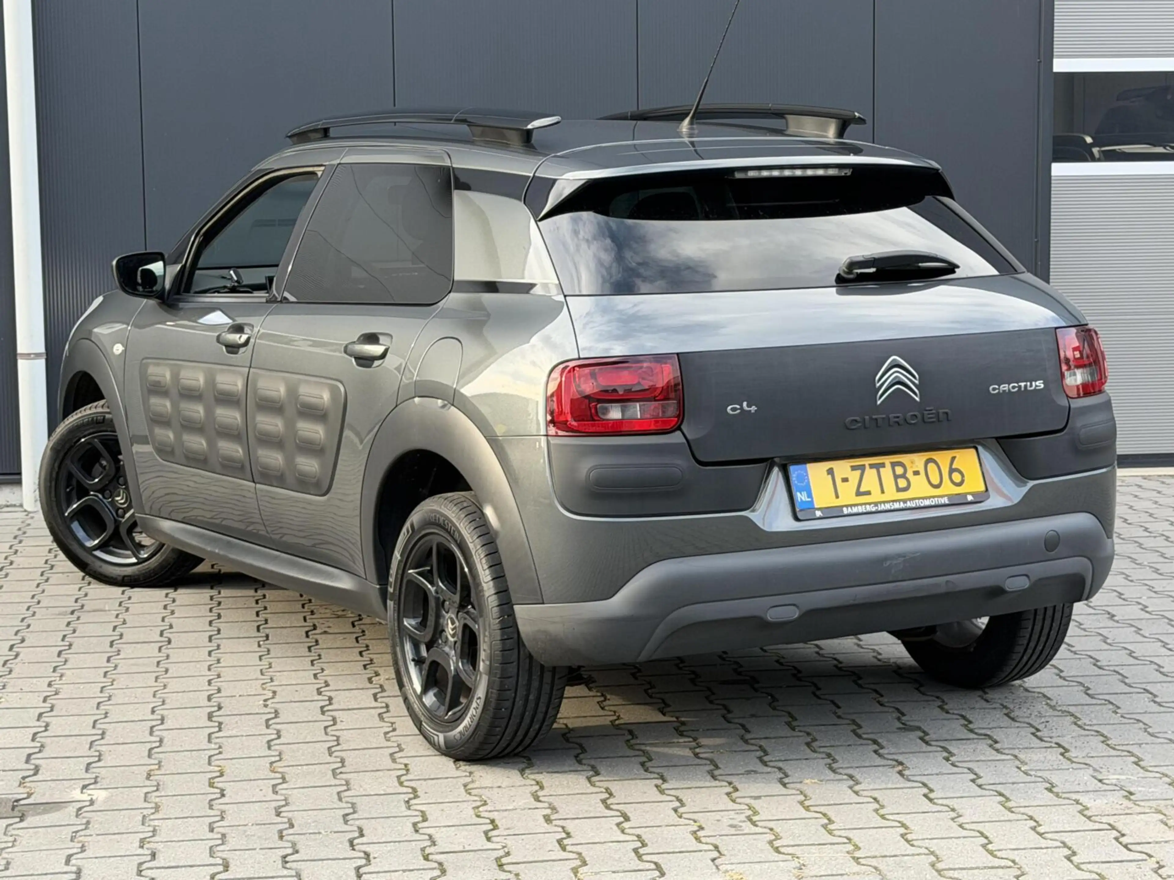 Citroen C4 Cactus 1.2 PureTech Business — photo 9