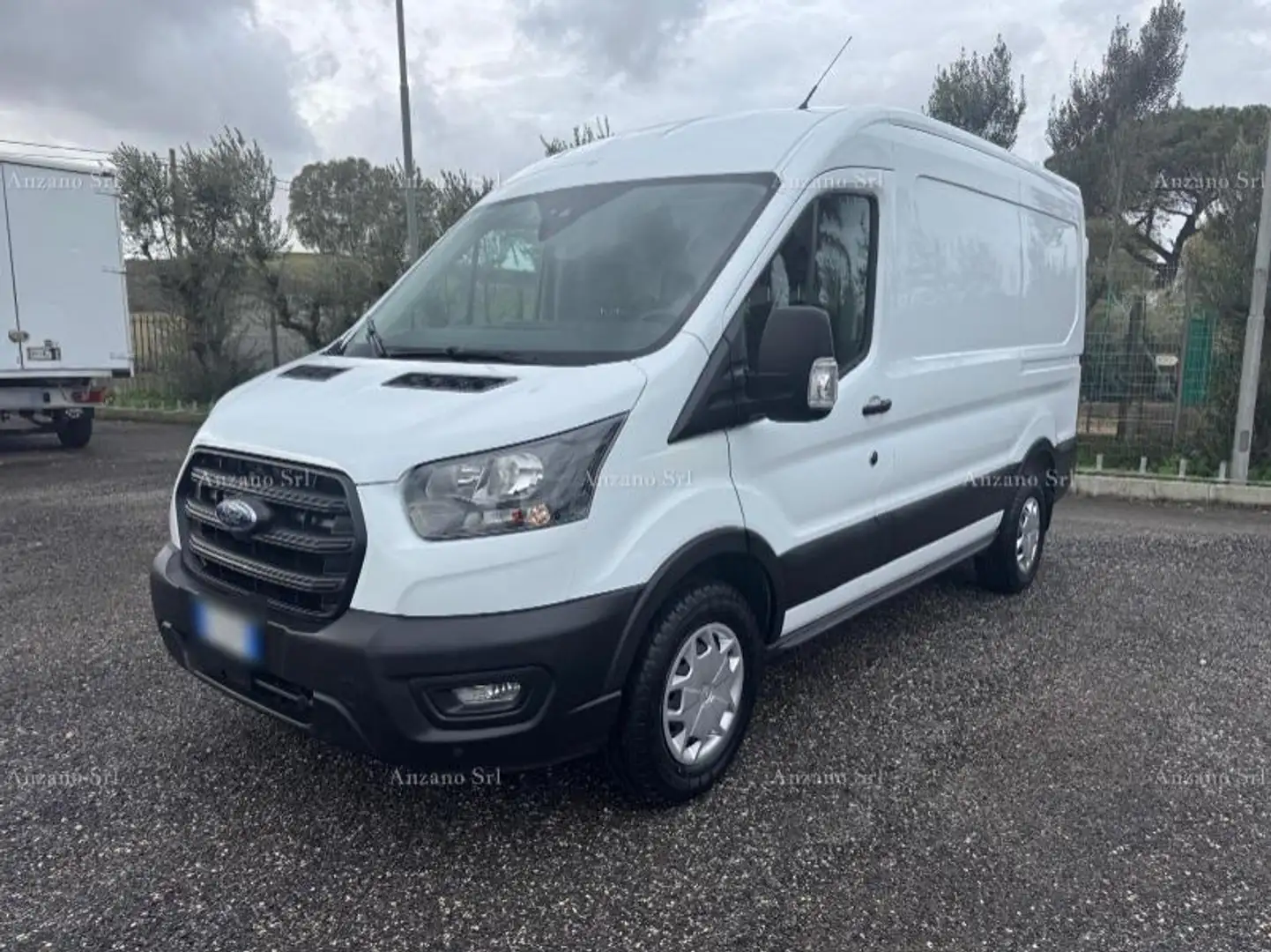 Ford Transit 330 2.0 tdci 130cv trend L2H2 E6.2 Bianco - 2