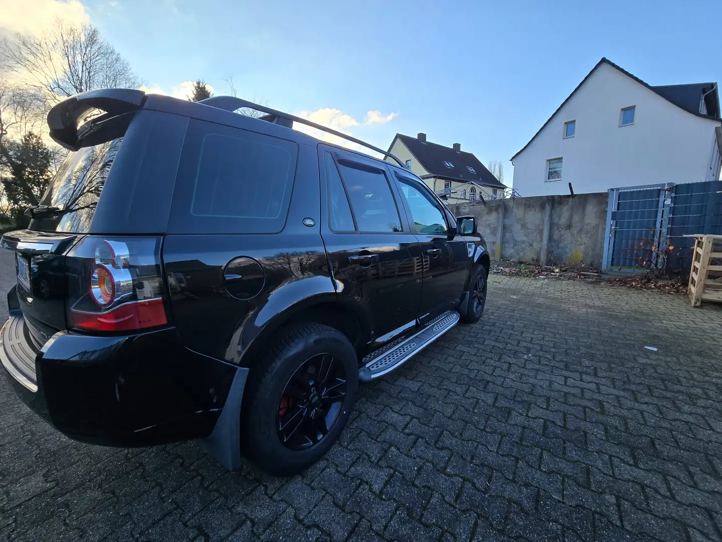 Land Rover Freelander Freelander TD4 Aut. XS Schwarz - 2