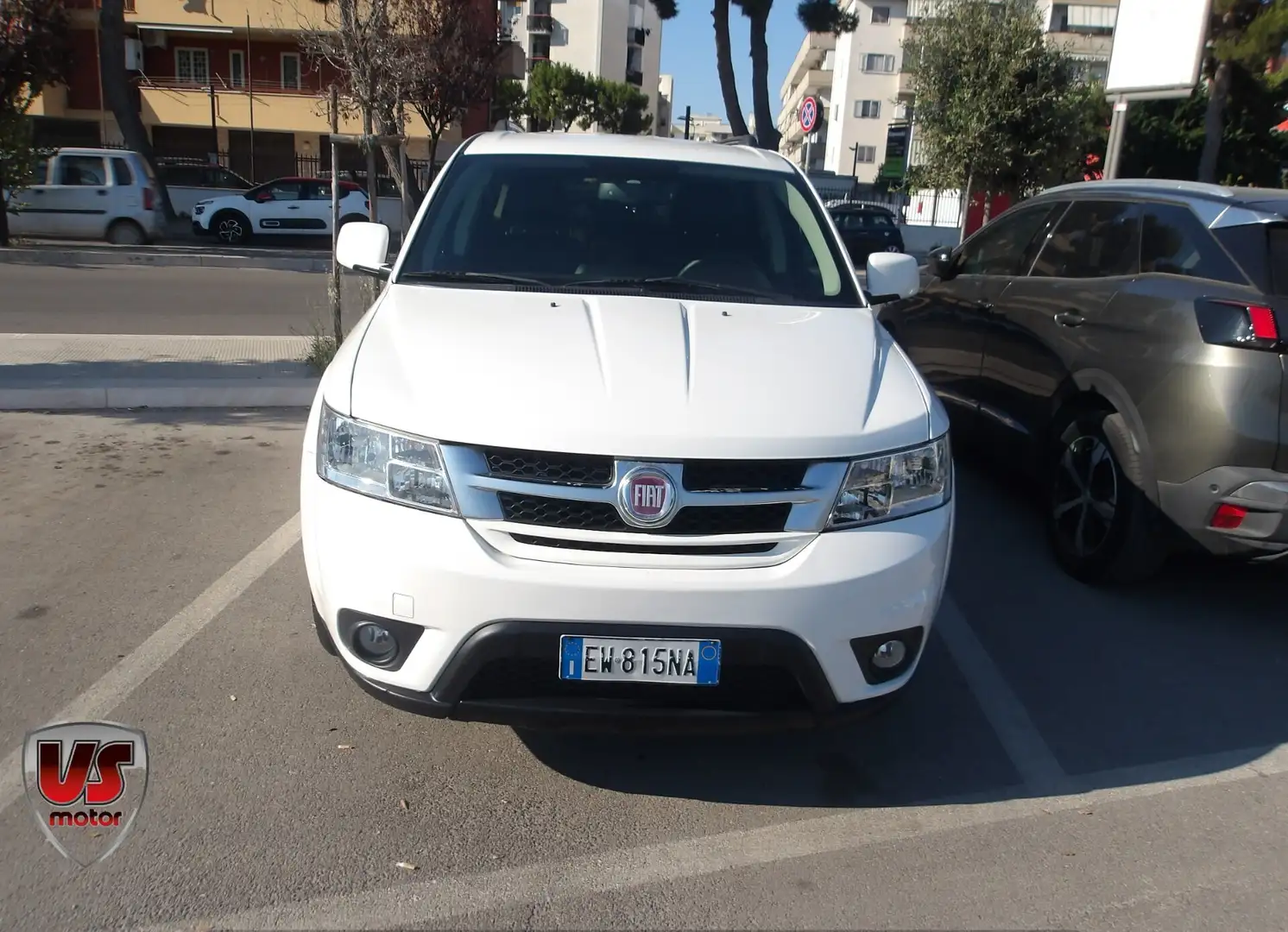 Fiat Freemont 2.0 Multijet 140 CV Lounge Bianco - 2