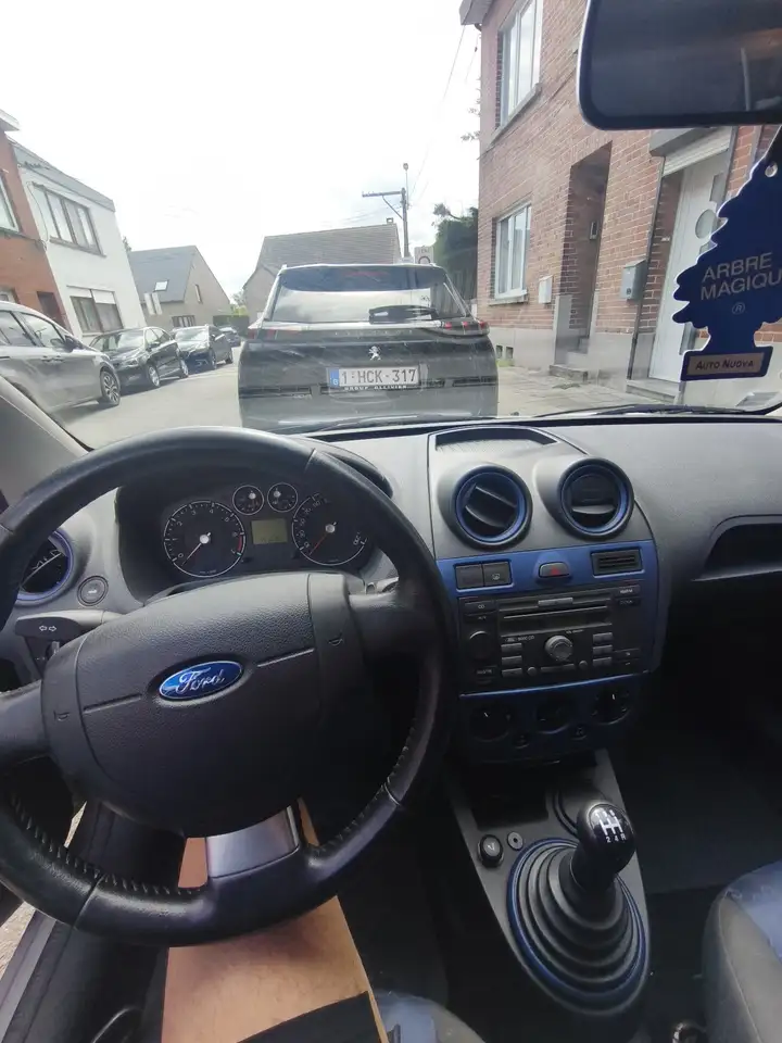 Ford Fiesta 1.3i Fun, foto 9
